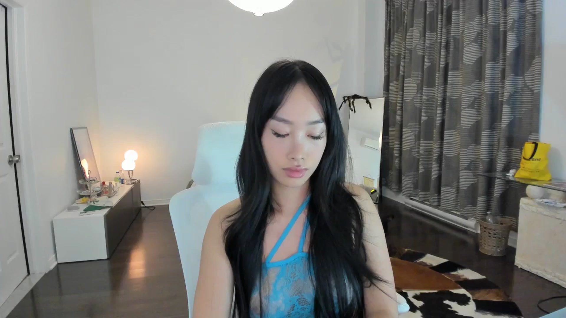 Gallery image thumbnail from BabieLee's myfreecams stream on, 10/29/2023, 03:22 image 2 of 20