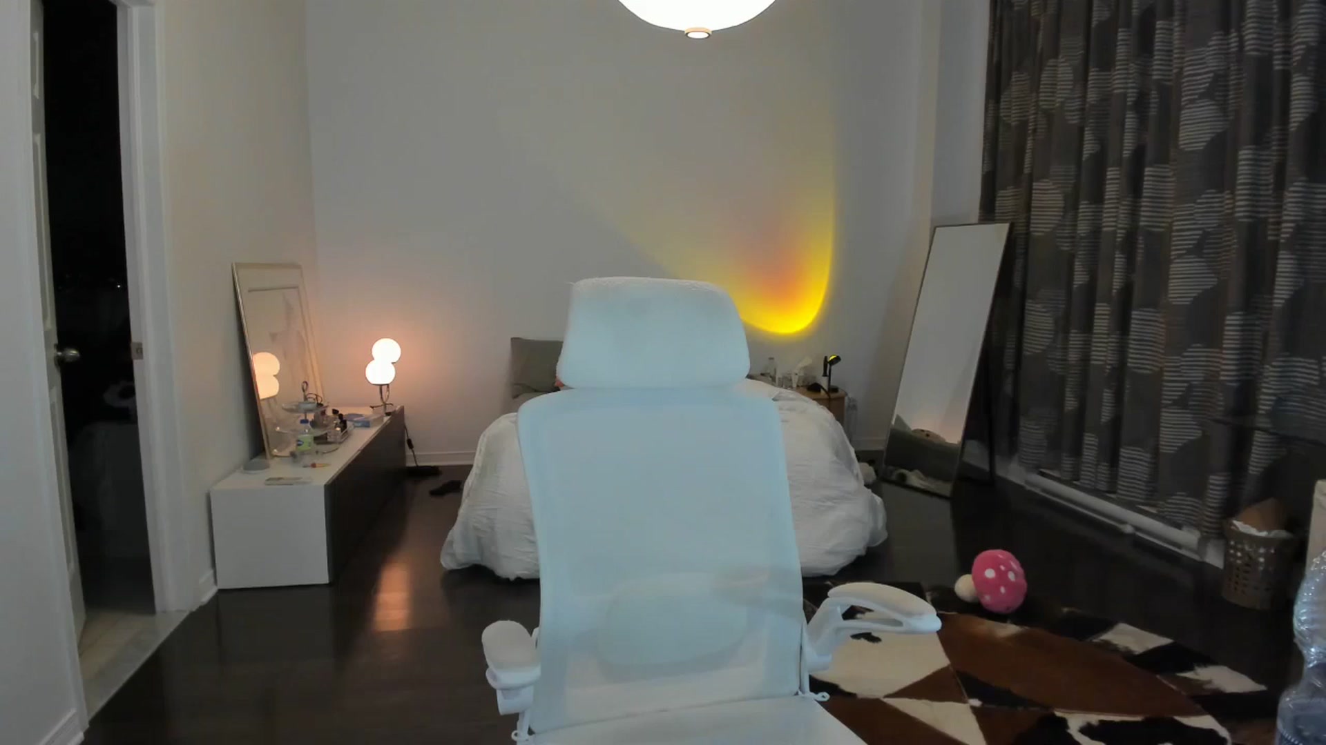Gallery image thumbnail from BabieLee's myfreecams stream on, 11/28/2023, 06:16 image 13 of 20