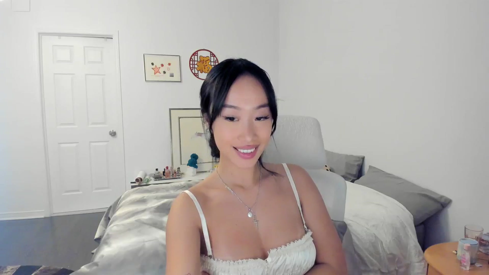 Gallery image thumbnail from BabieLee's myfreecams stream on, 02/13/2024, 04:34 image 8 of 20