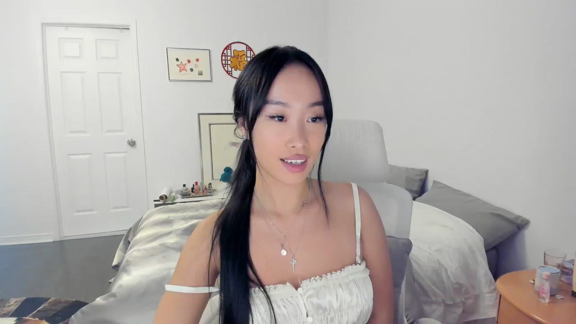 Gallery image thumbnail from BabieLee's myfreecams stream on, 02/13/2024, 04:34 image 11 of 20
