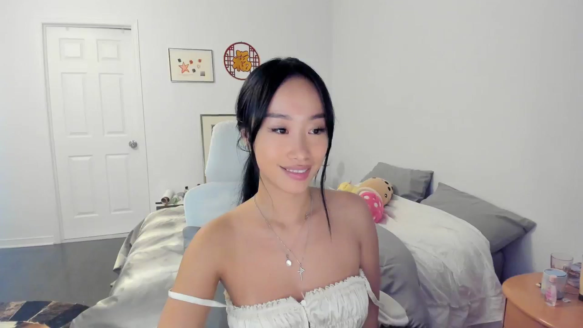 Gallery image thumbnail from BabieLee's myfreecams stream on, 02/13/2024, 04:34 image 13 of 20