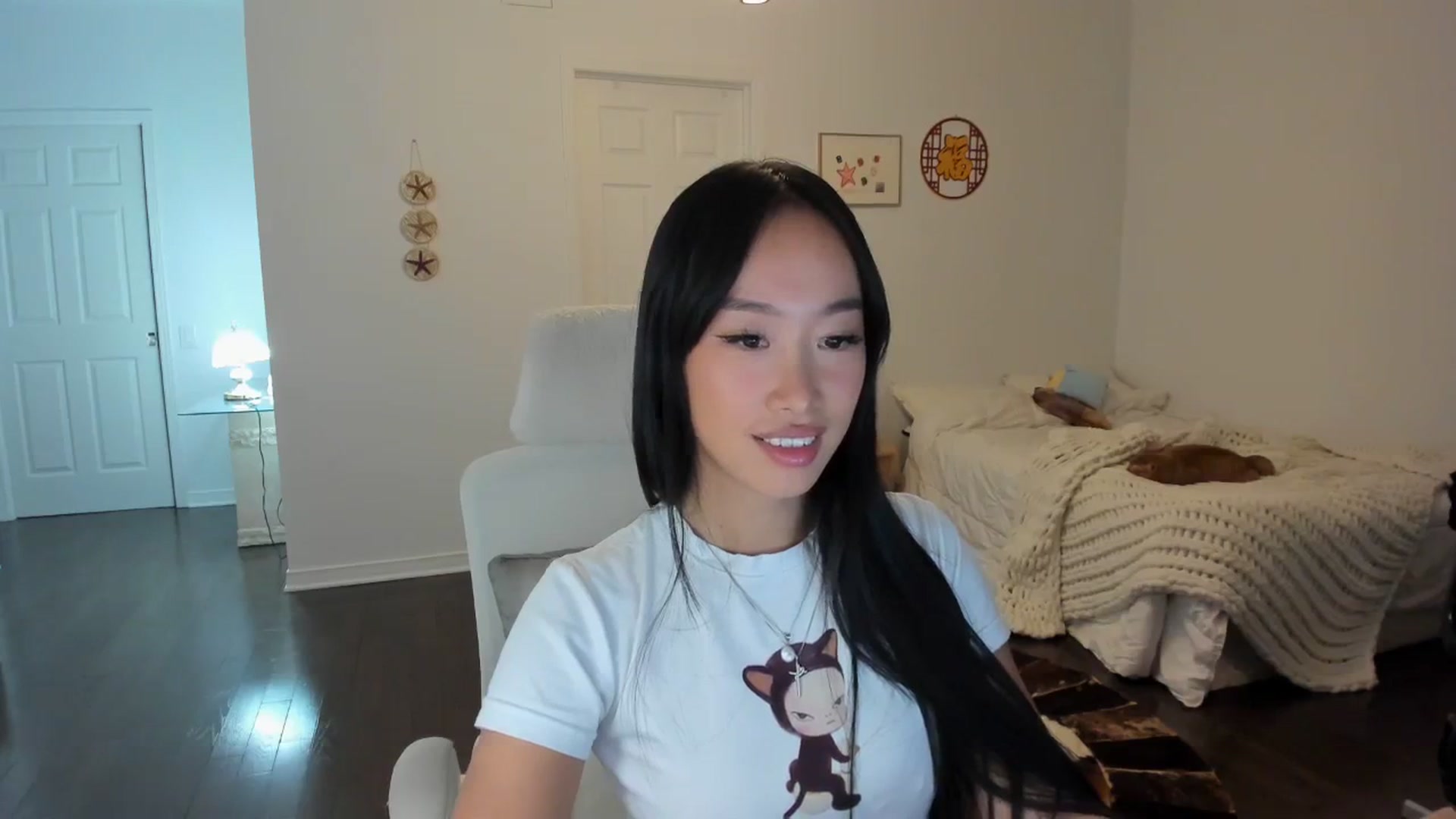 Gallery image thumbnail from BabieLee's myfreecams stream on, 02/18/2024, 01:01 image 9 of 20