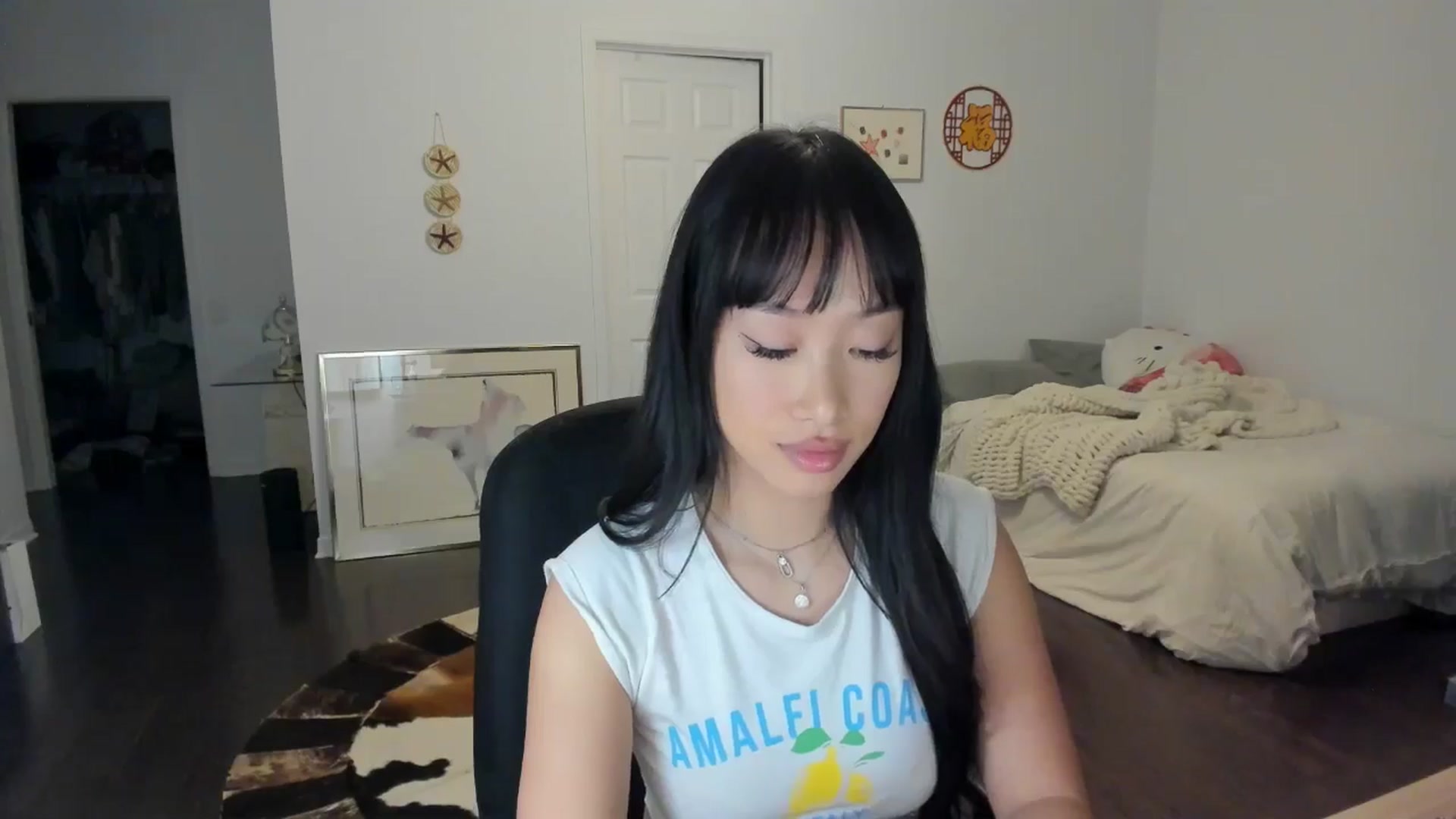 Gallery image thumbnail from BabieLee's myfreecams stream on, 04/28/2024, 04:56 image 9 of 20
