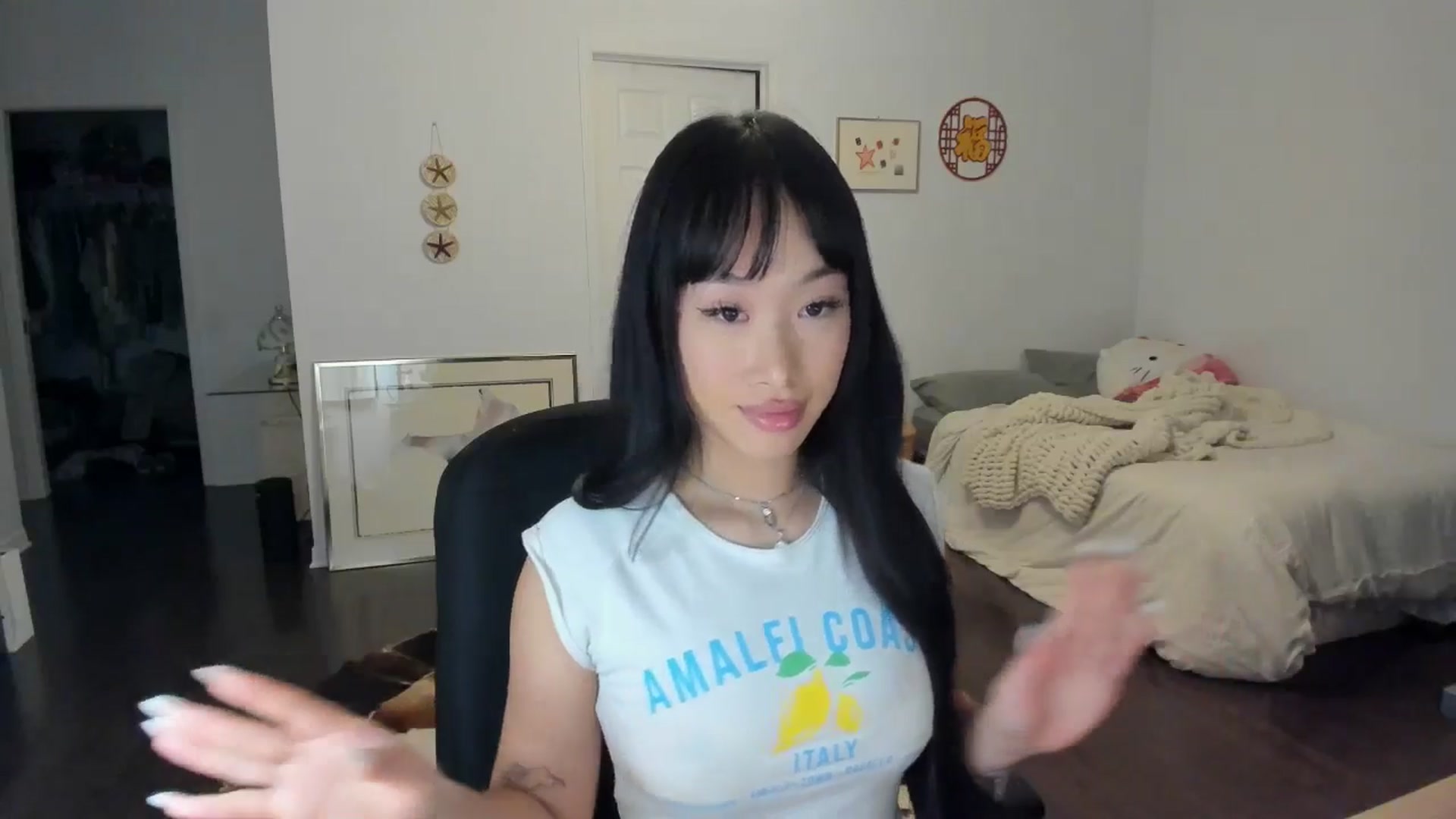 Gallery image thumbnail from BabieLee's myfreecams stream on, 04/28/2024, 04:56 image 16 of 20