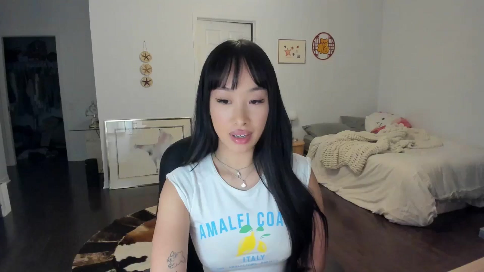 Gallery image thumbnail from BabieLee's myfreecams stream on, 04/28/2024, 04:56 image 10 of 20