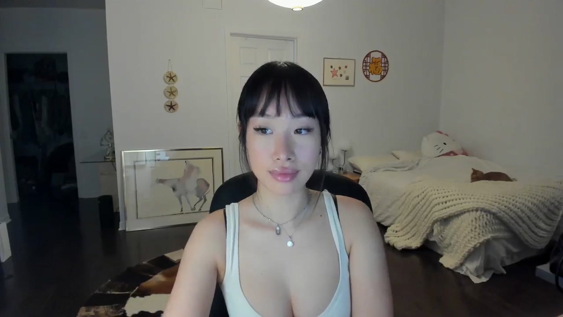 Gallery image thumbnail from BabieLee's myfreecams stream on, 04/28/2024, 23:40 image 13 of 20