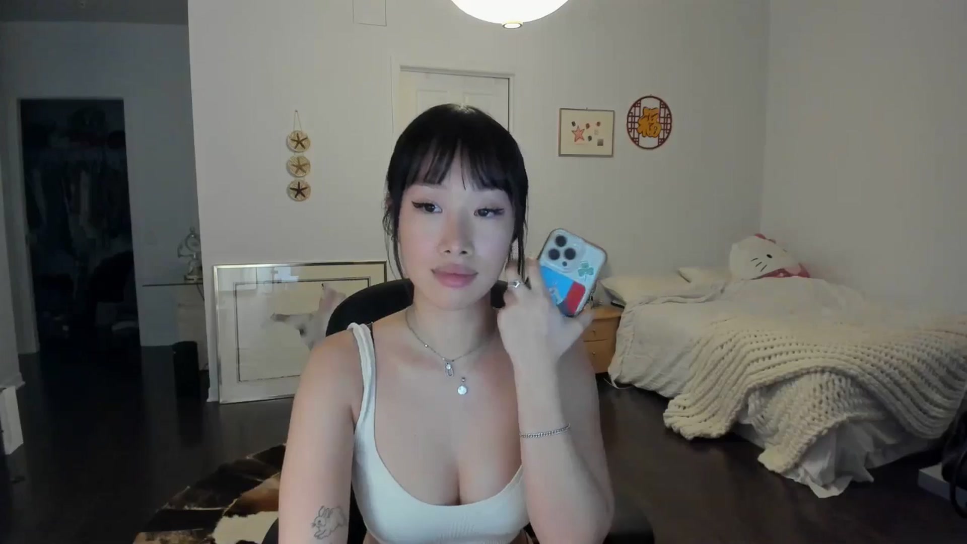 Gallery image thumbnail from BabieLee's myfreecams stream on, 04/29/2024, 01:00 image 19 of 20