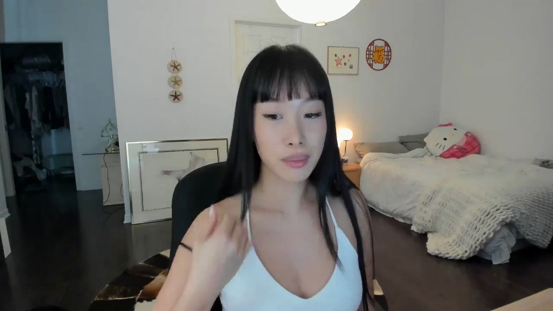 Gallery image thumbnail from BabieLee's myfreecams stream on, 05/10/2024, 21:35 image 4 of 20