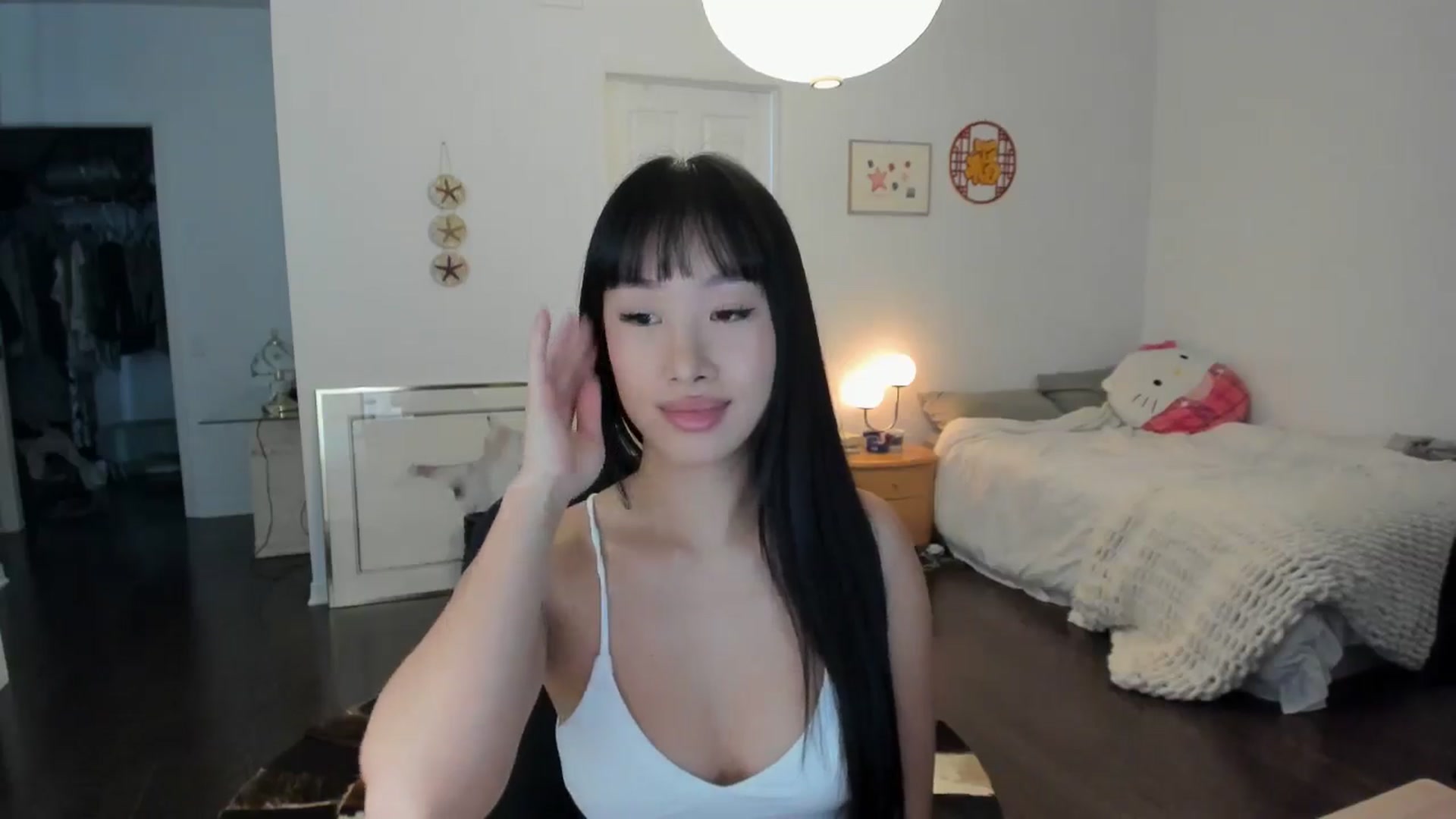 Gallery image thumbnail from BabieLee's myfreecams stream on, 05/10/2024, 21:35 image 6 of 20