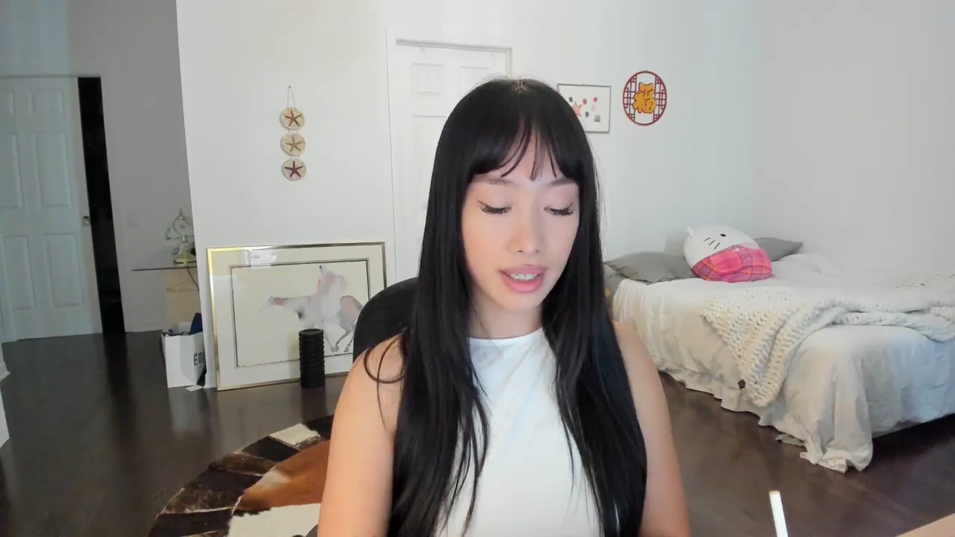 Gallery image thumbnail from BabieLee's myfreecams stream on, 05/24/2024, 19:17 image 13 of 20
