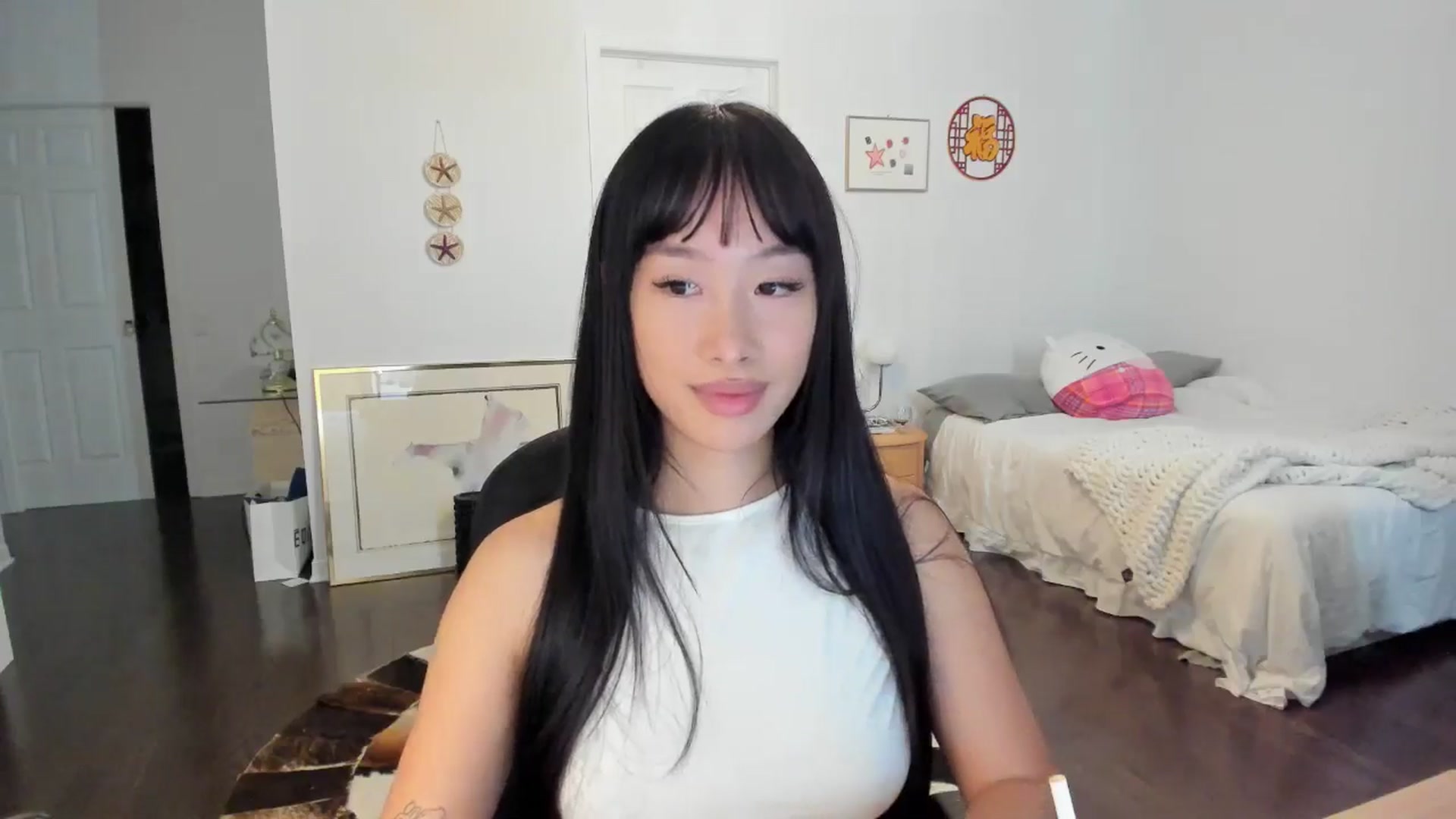 Gallery image thumbnail from BabieLee's myfreecams stream on, 05/24/2024, 20:12 image 4 of 20
