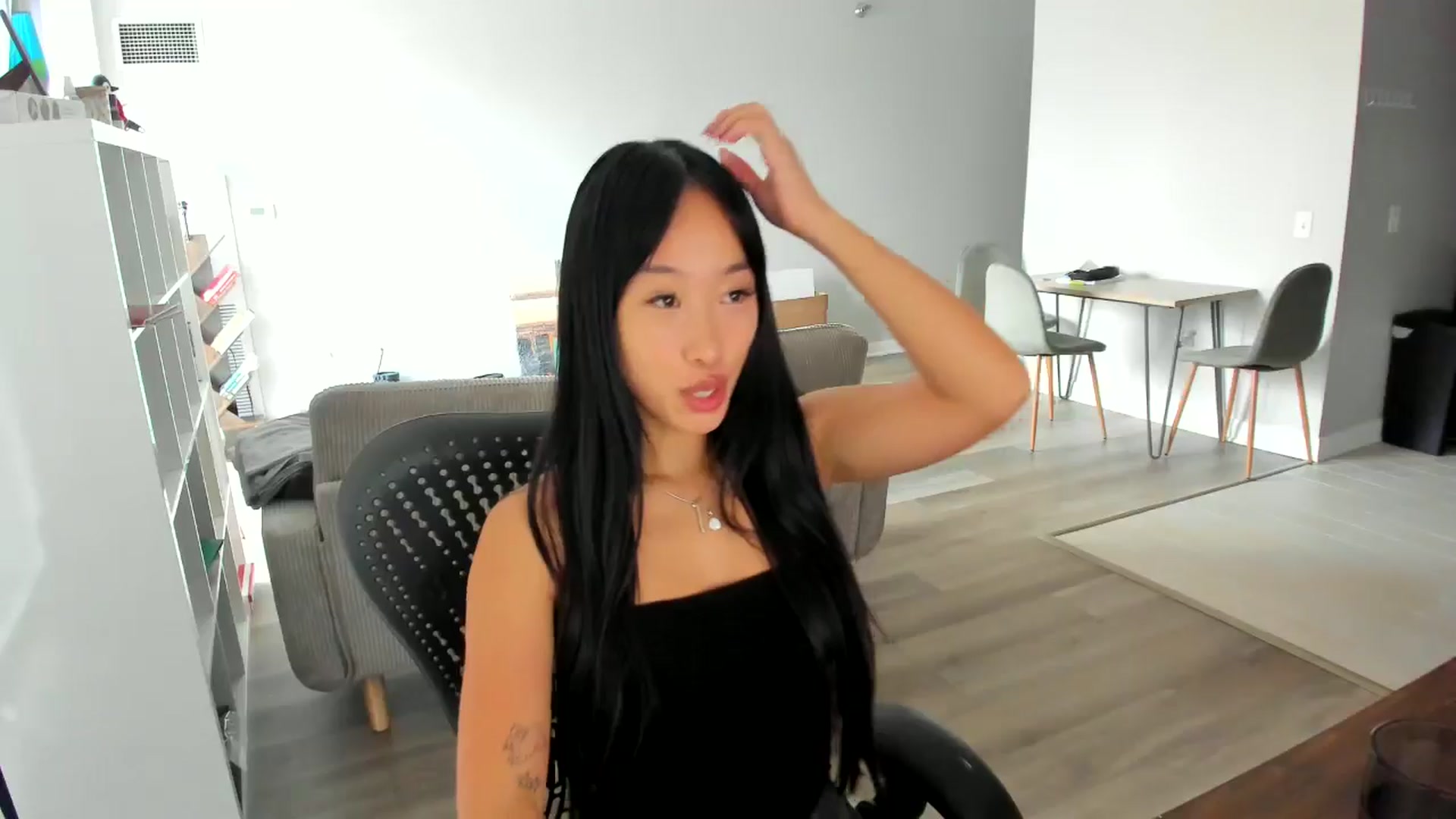 Gallery image thumbnail from BabieLee's myfreecams stream on, 08/28/2024, 17:53 image 13 of 20