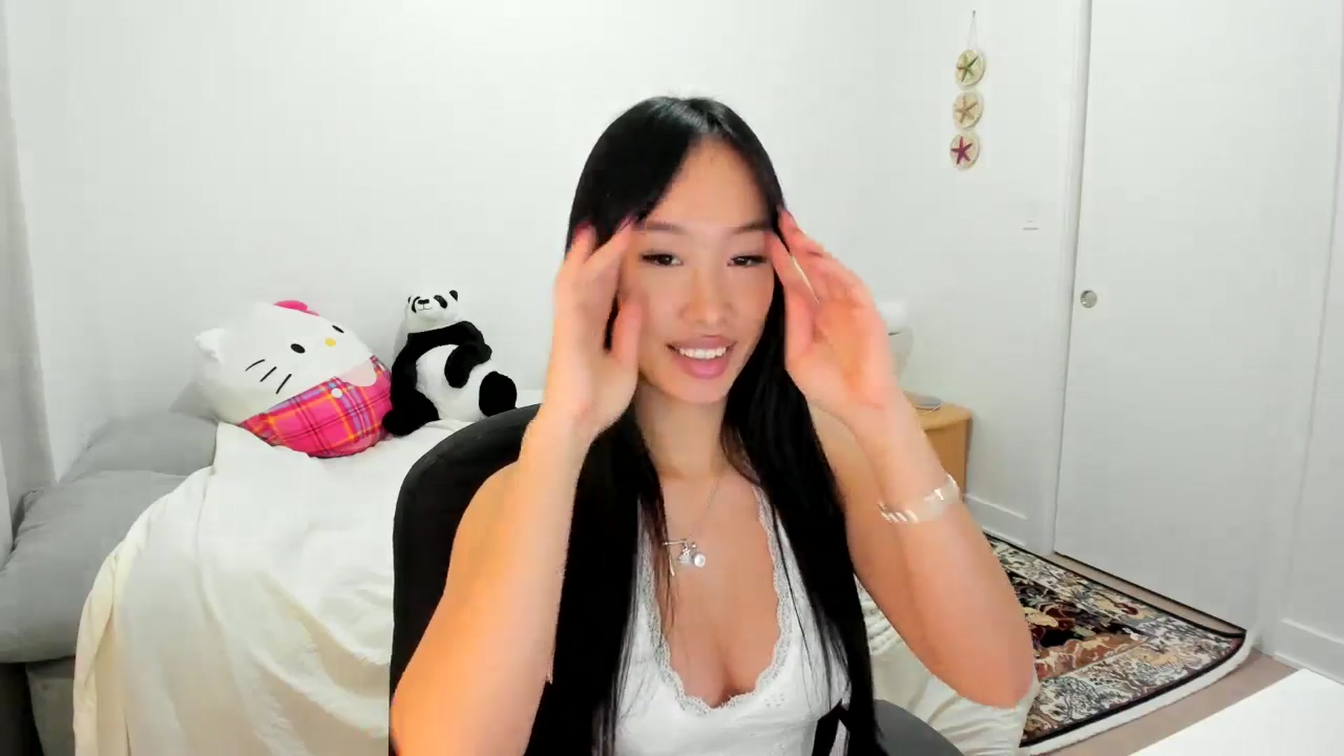 Gallery image thumbnail from BabieLee's myfreecams stream on, 11/29/2024, 23:53 image 12 of 20