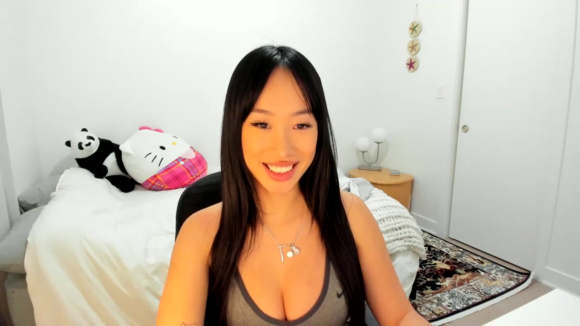 Gallery image thumbnail from BabieLee's myfreecams stream on, 12/01/2024, 04:09 image 7 of 20