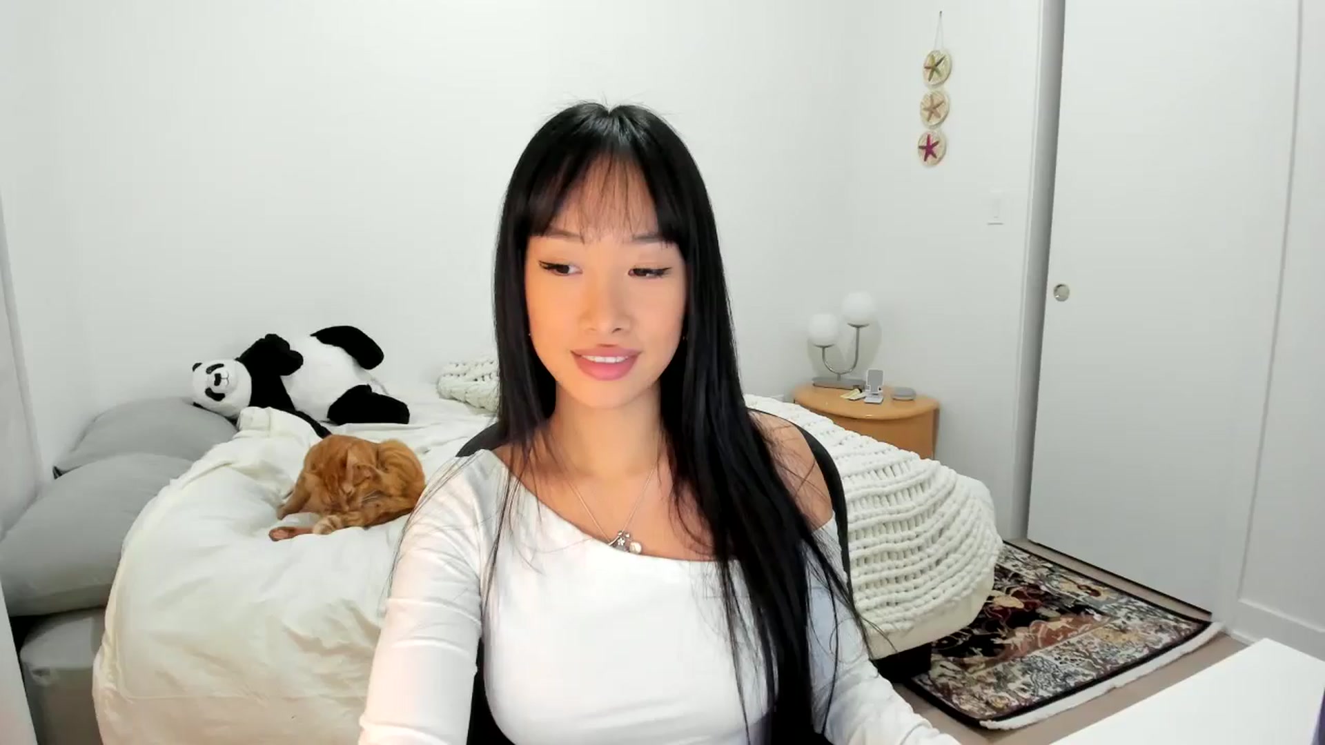 Gallery image thumbnail from BabieLee's myfreecams stream on, 12/05/2024, 21:37 image 1 of 20
