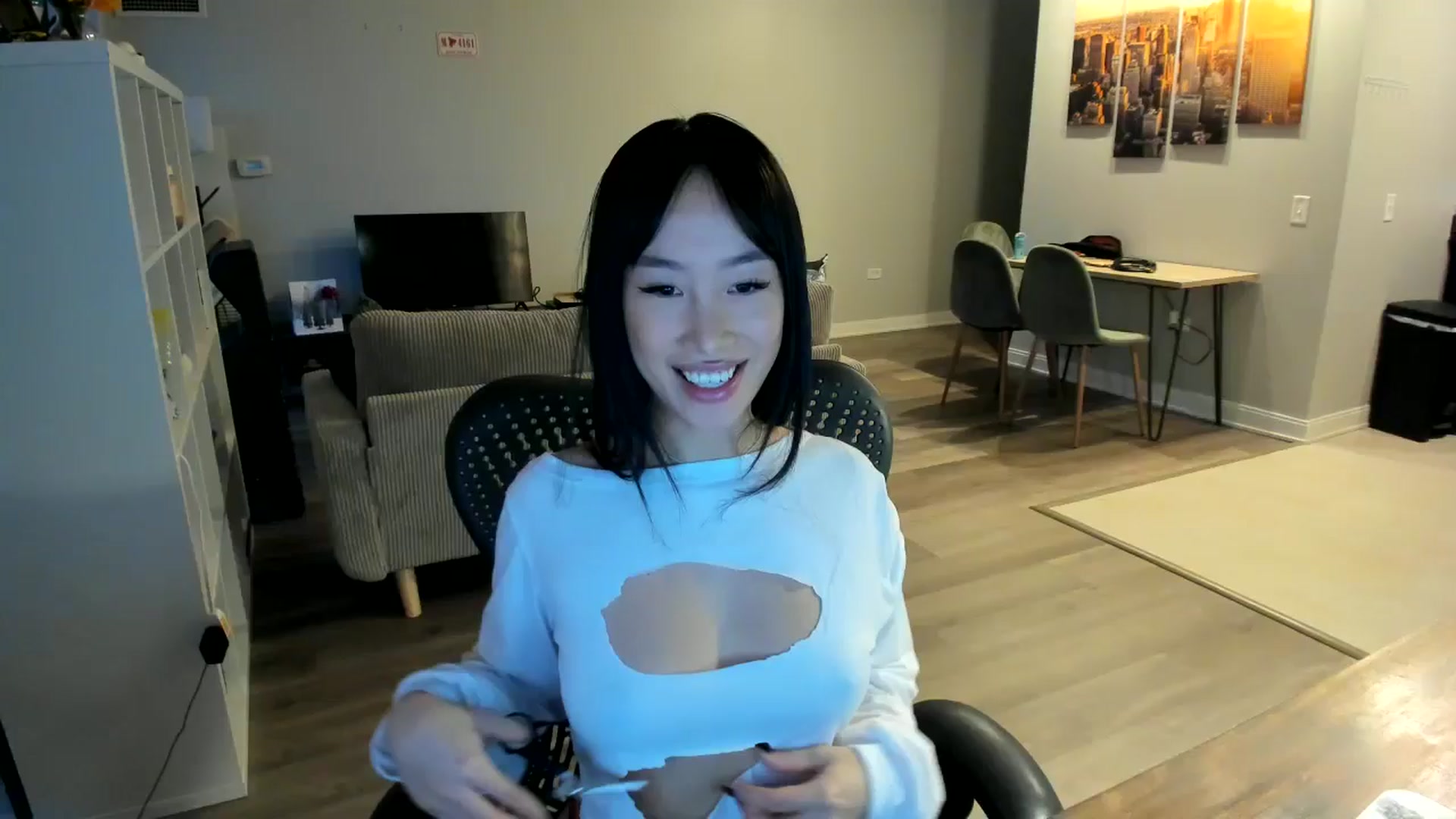 Gallery image thumbnail from BabieLee's myfreecams stream on, 12/20/2024, 22:56 image 15 of 20