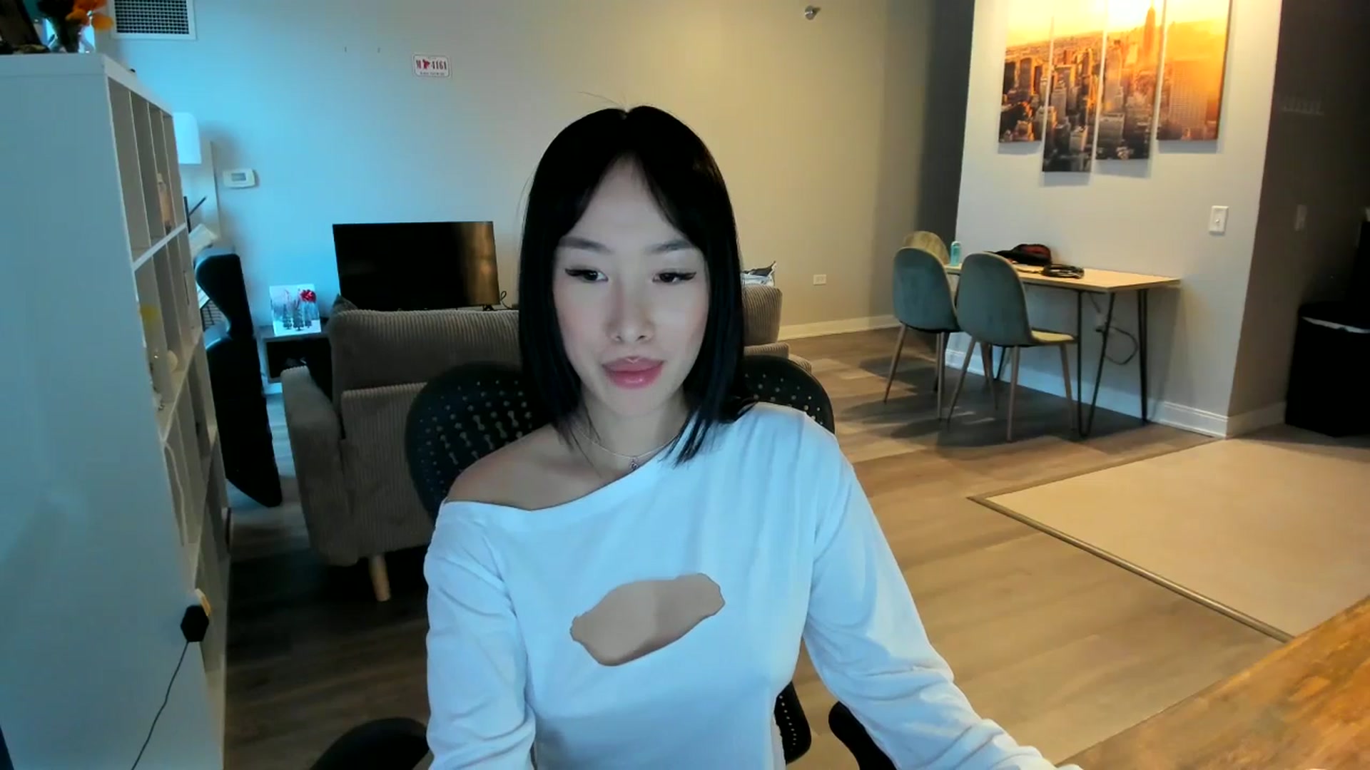 Gallery image thumbnail from BabieLee's myfreecams stream on, 12/20/2024, 22:56 image 4 of 20