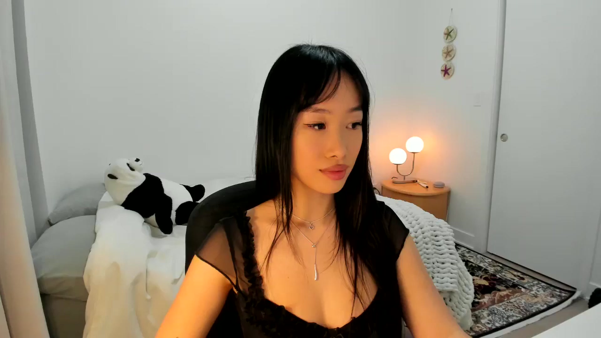 Gallery image thumbnail from BabieLee's myfreecams stream on, 01/05/2025, 02:38 image 13 of 20