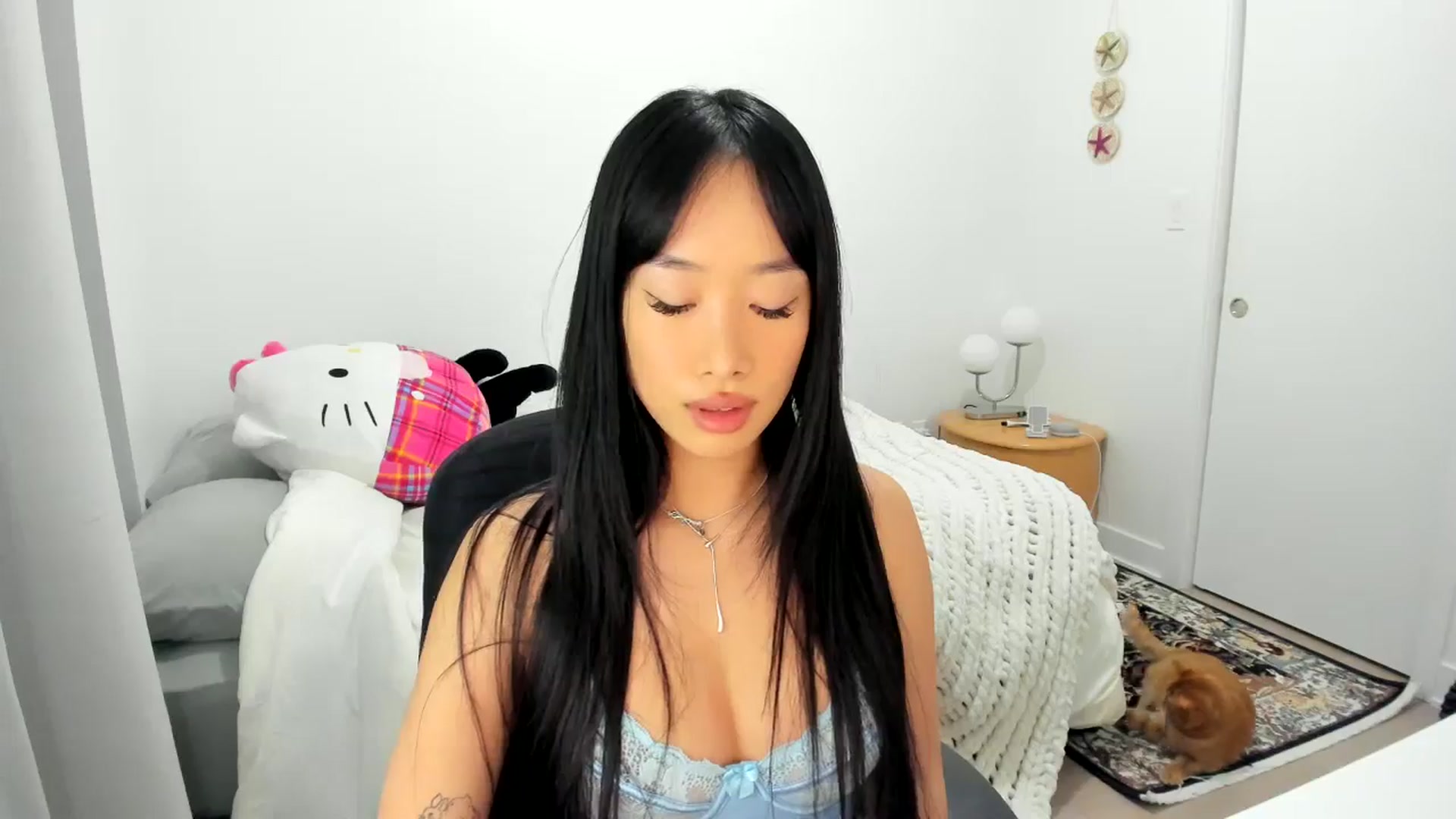 Gallery image thumbnail from BabieLee's myfreecams stream on, 01/12/2025, 03:47 image 2 of 20