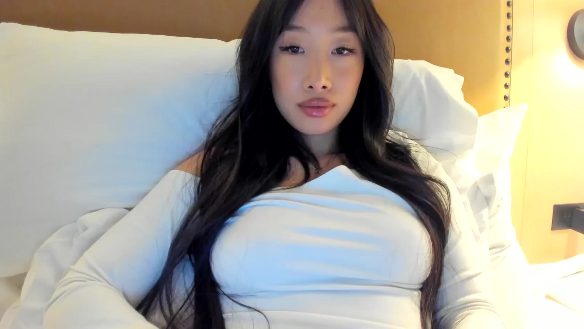 Gallery image thumbnail from BabieLee's myfreecams stream on, 02/25/2025, 20:41 image 5 of 20