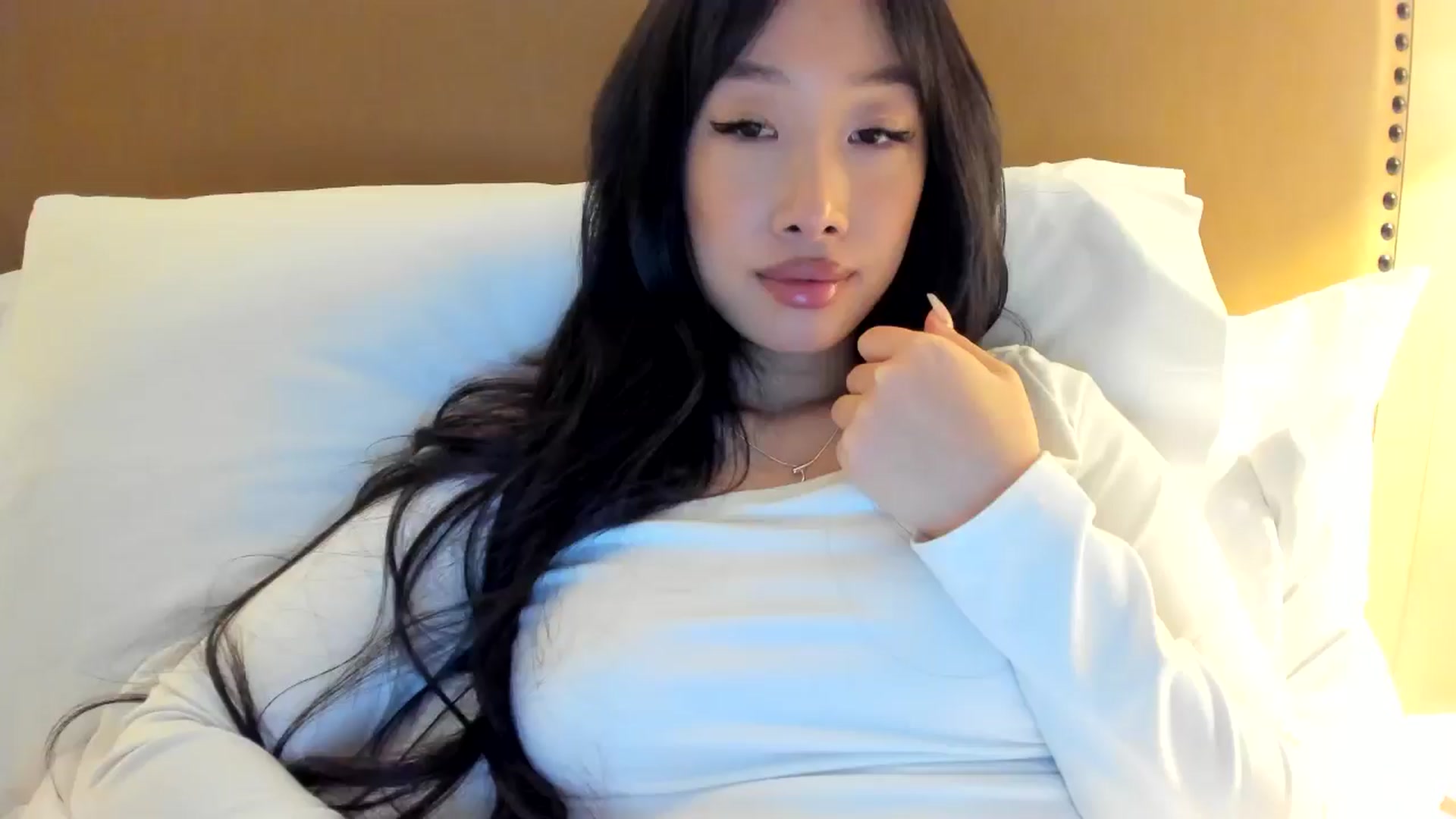 Gallery image thumbnail from BabieLee's myfreecams stream on, 02/25/2025, 20:41 image 14 of 20