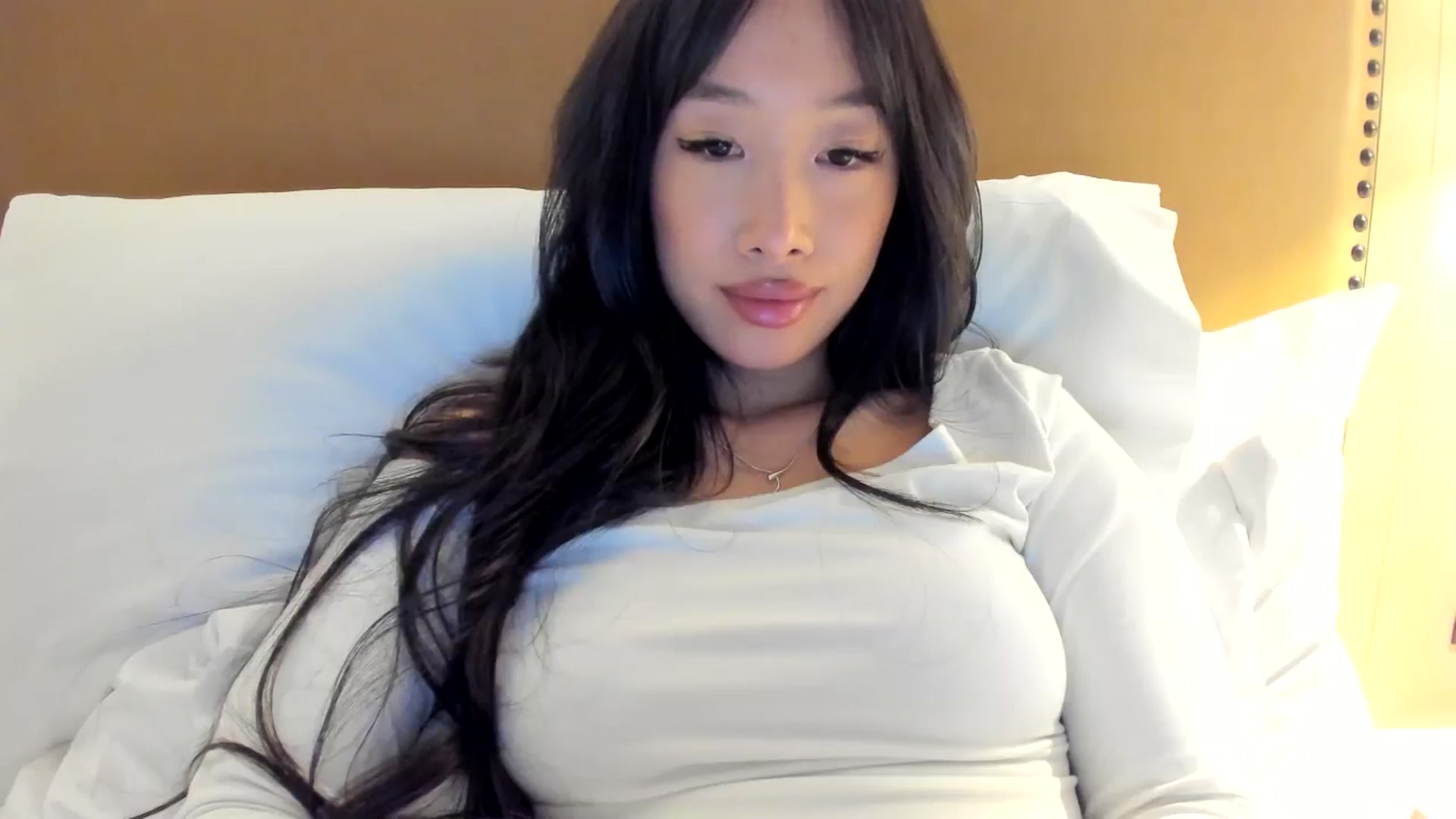 Gallery image thumbnail from BabieLee's myfreecams stream on, 02/25/2025, 20:41 image 12 of 20