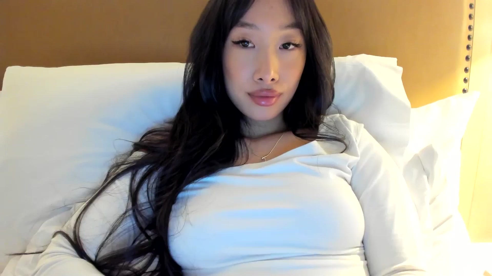Gallery image thumbnail from BabieLee's myfreecams stream on, 02/25/2025, 20:41 image 10 of 20