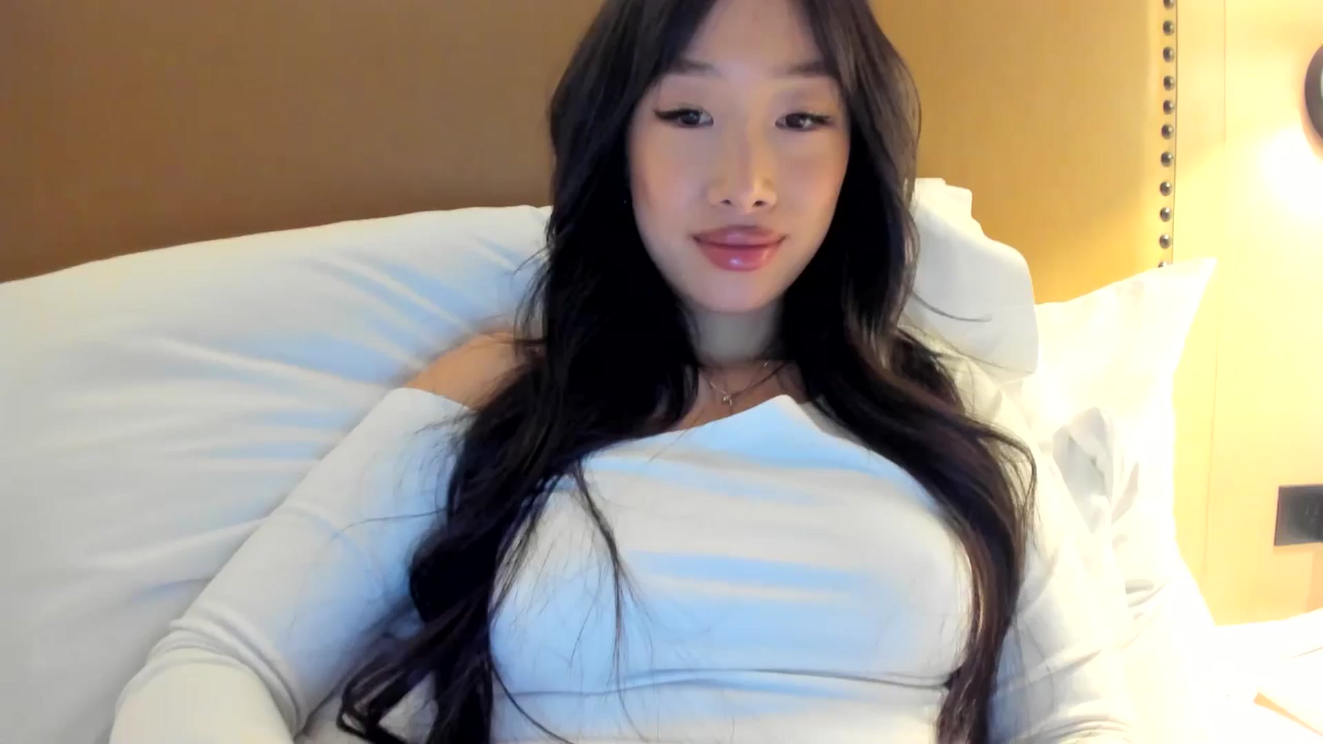 Gallery image thumbnail from BabieLee's myfreecams stream on, 02/25/2025, 20:41 image 1 of 20
