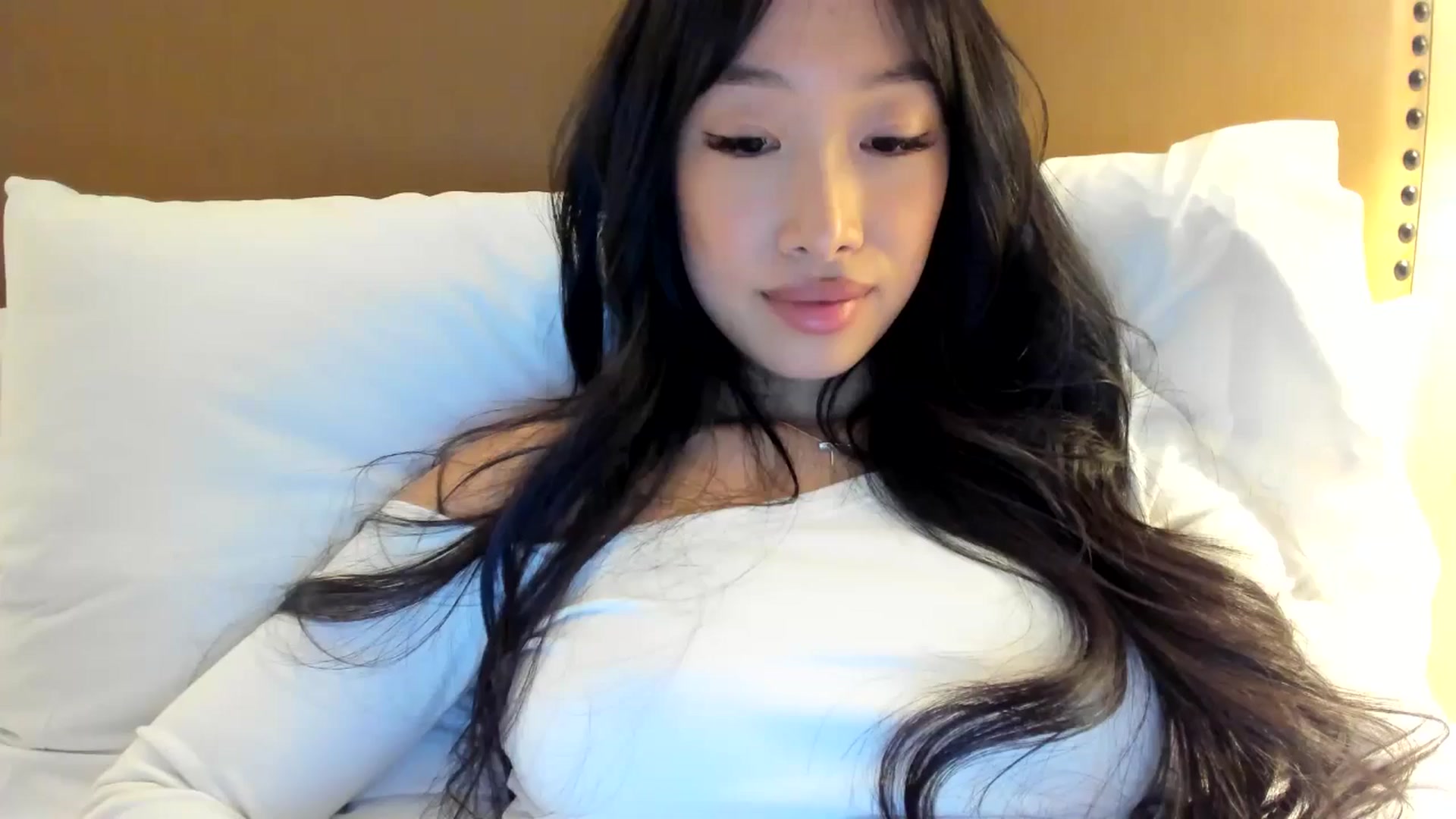 Gallery image thumbnail from BabieLee's myfreecams stream on, 02/25/2025, 21:36 image 20 of 20