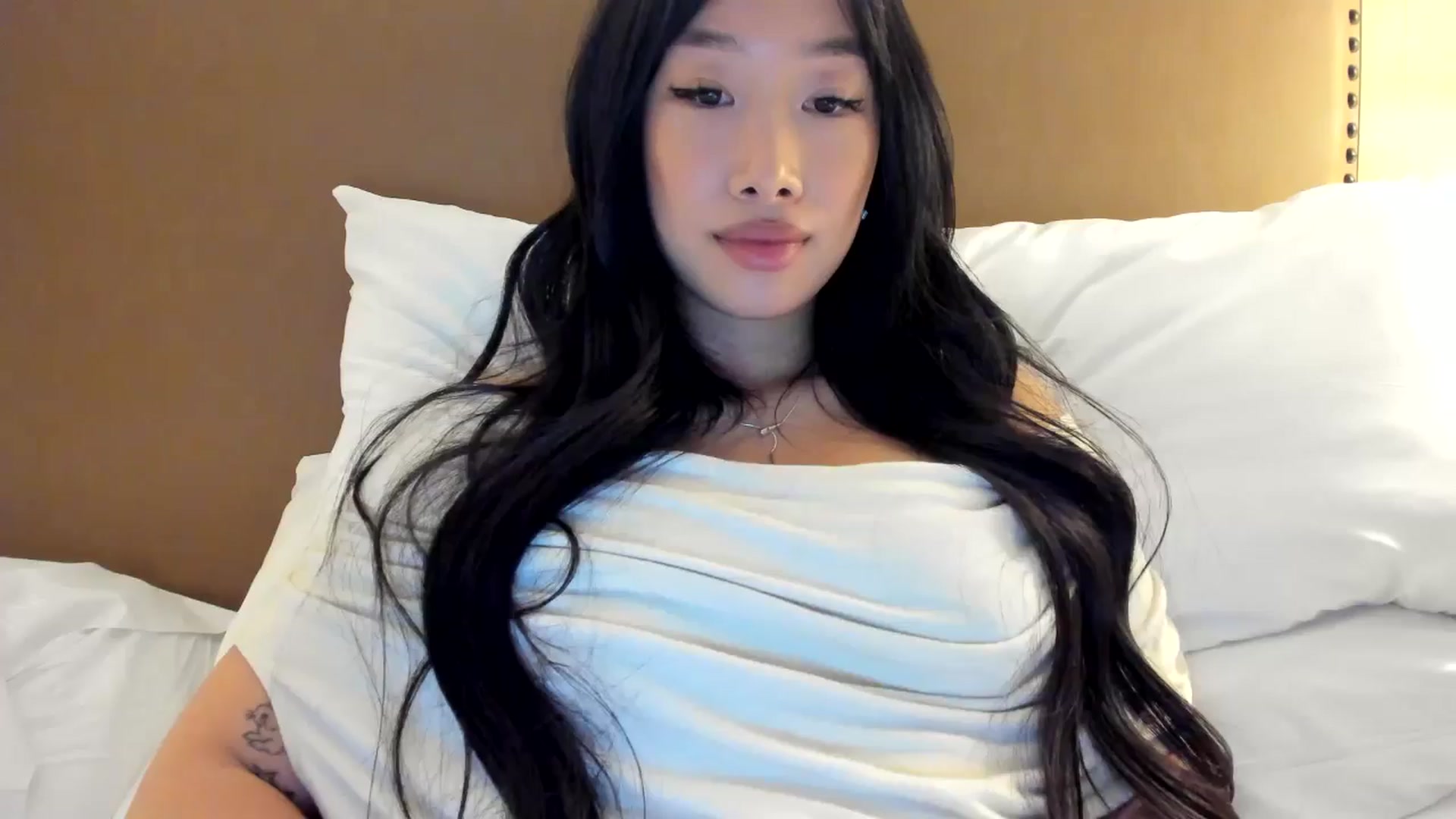Gallery image thumbnail from BabieLee's myfreecams stream on, 02/26/2025, 19:18 image 4 of 20