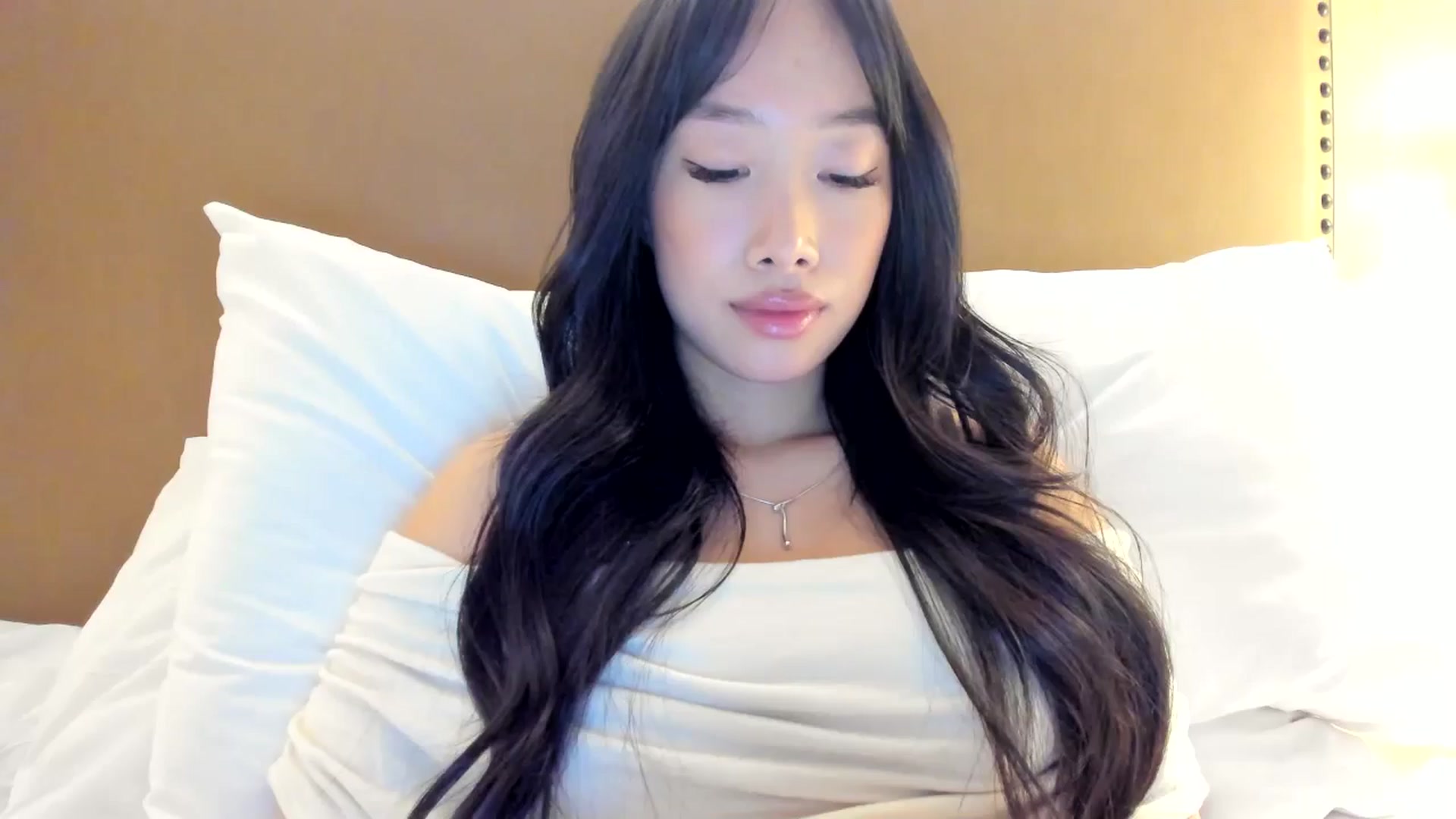 Gallery image thumbnail from BabieLee's myfreecams stream on, 02/26/2025, 20:22 image 1 of 20