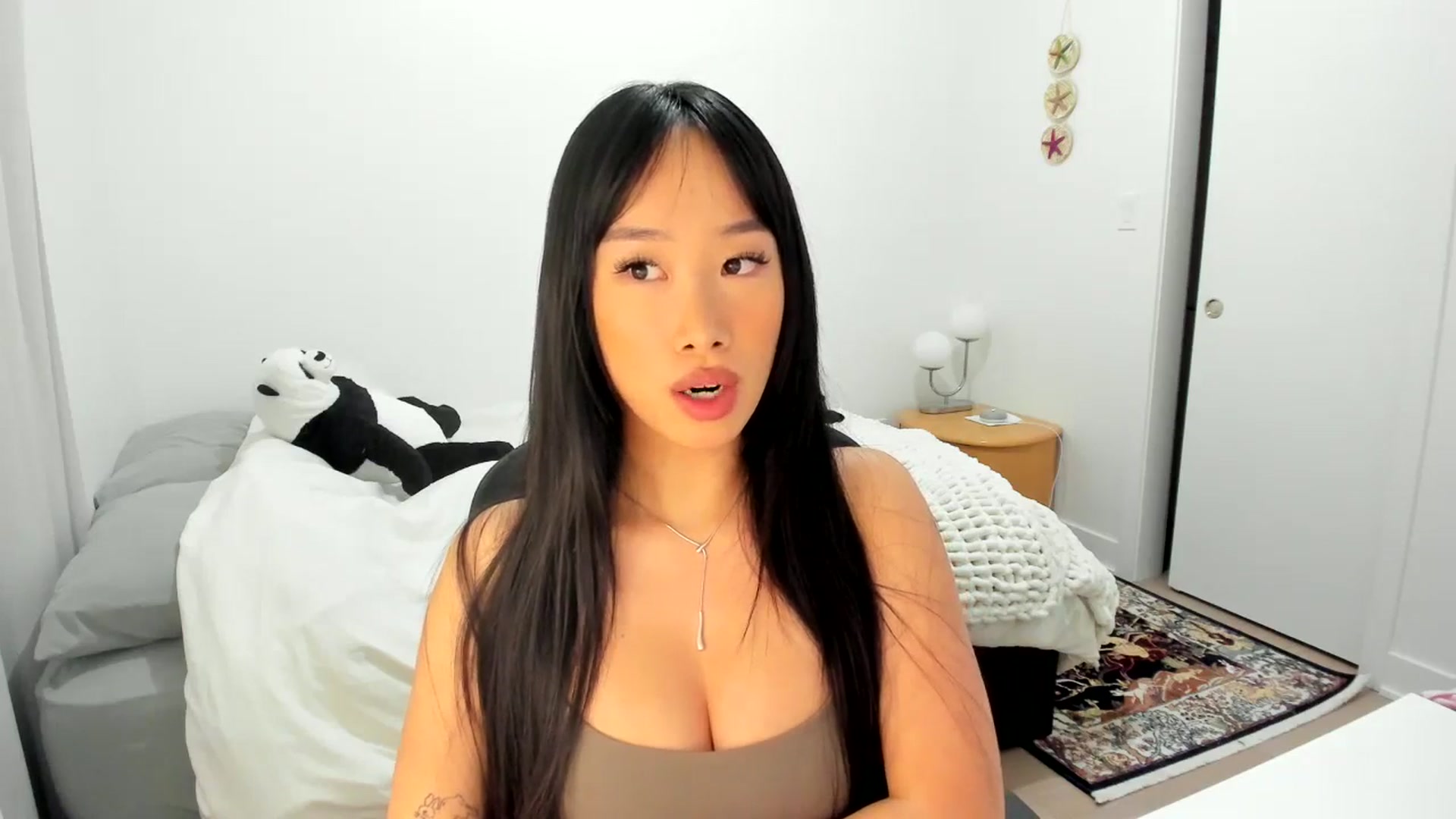 Gallery image thumbnail from BabieLee's myfreecams stream on, 03/09/2025, 03:54 image 9 of 20