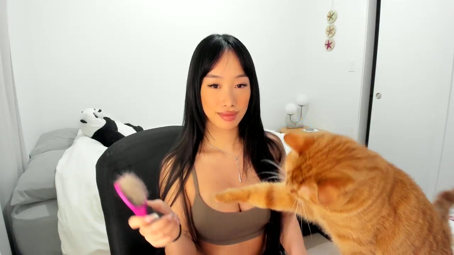 Gallery image thumbnail from BabieLee's myfreecams stream on, 03/09/2025, 03:54 image 5 of 20