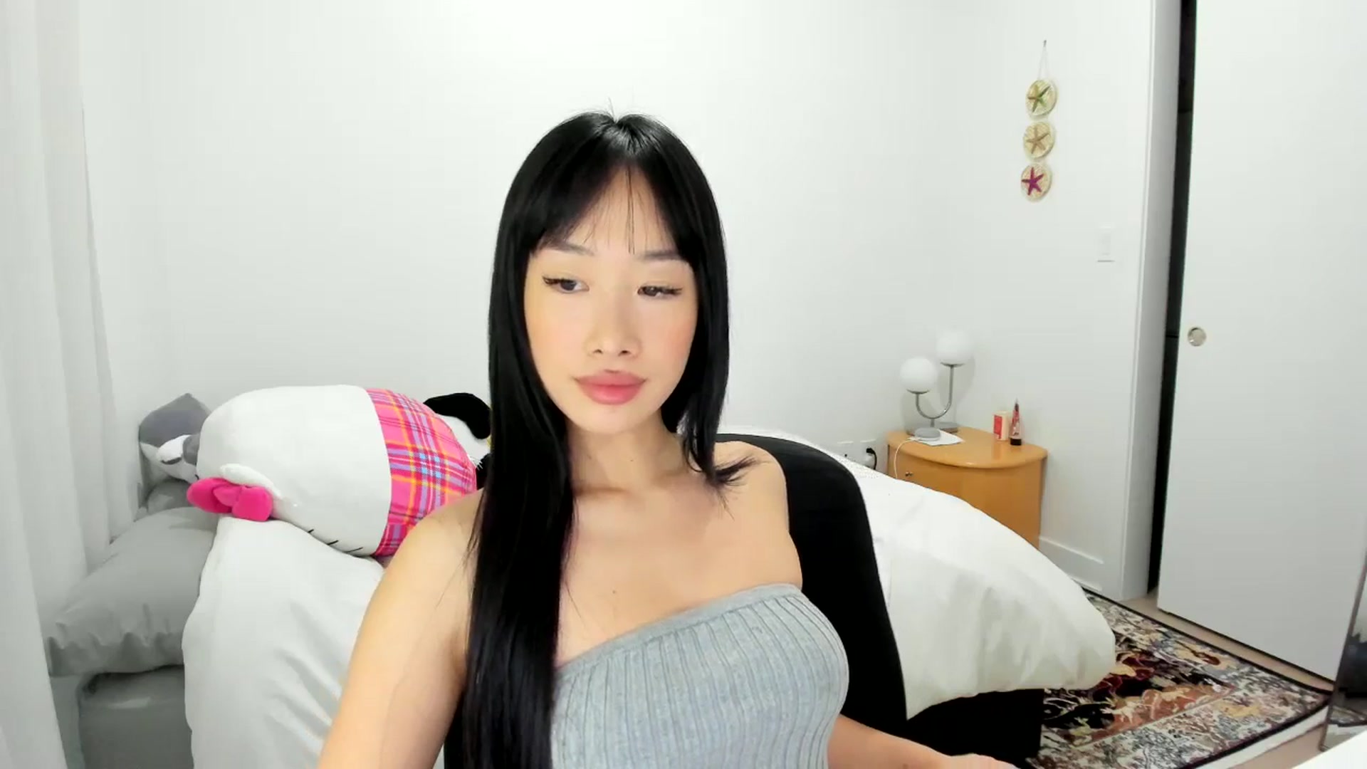 Gallery image thumbnail from BabieLee's myfreecams stream on, 03/21/2025, 22:05 image 14 of 20