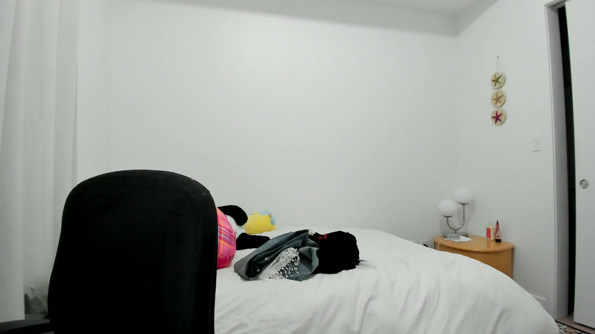 Gallery image thumbnail from BabieLee's myfreecams stream on, 03/21/2025, 22:14 image 2 of 20