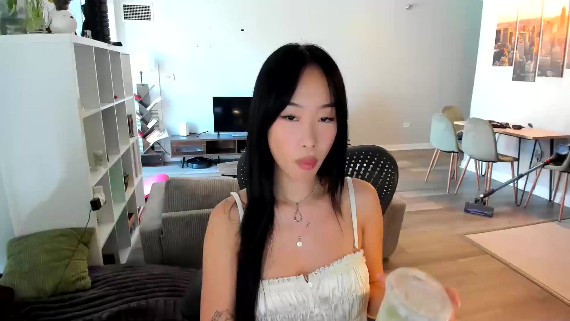 Gallery image thumbnail from BabieLee's myfreecams stream on, 06/30/2025, 20:35 image 10 of 20