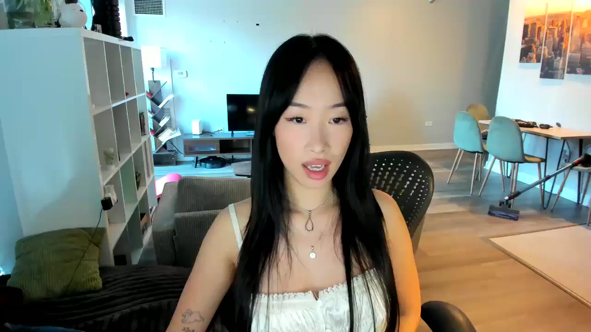 Gallery image thumbnail from BabieLee's myfreecams stream on, 06/30/2025, 20:35 image 20 of 20