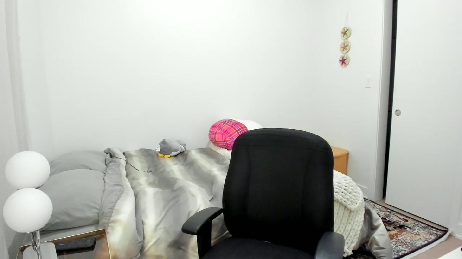 Gallery image thumbnail from BabieLee's myfreecams stream on, 07/19/2025, 23:04 image 20 of 20