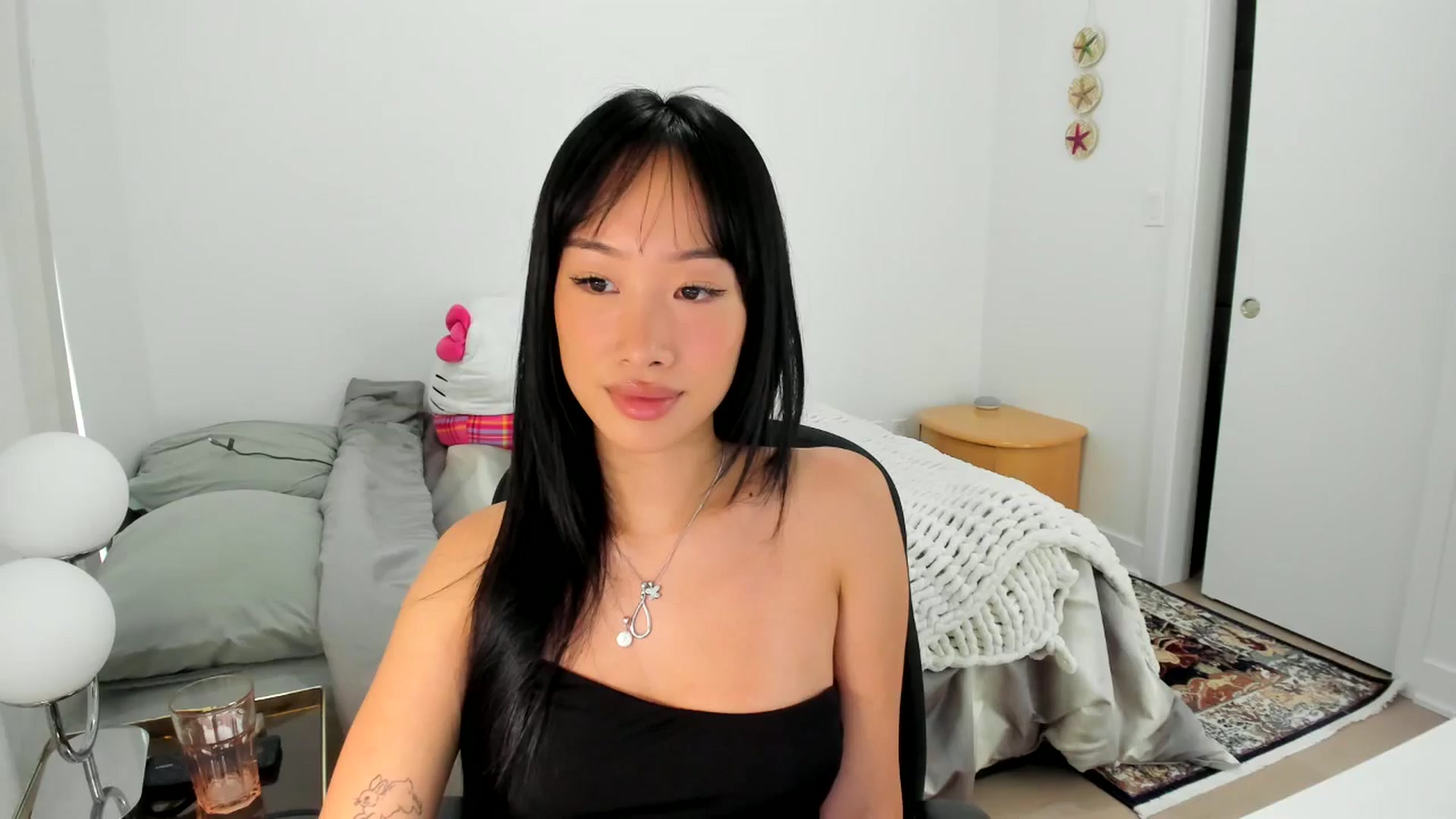 Gallery image thumbnail from BabieLee's myfreecams stream on, 07/28/2025, 21:15 image 9 of 20