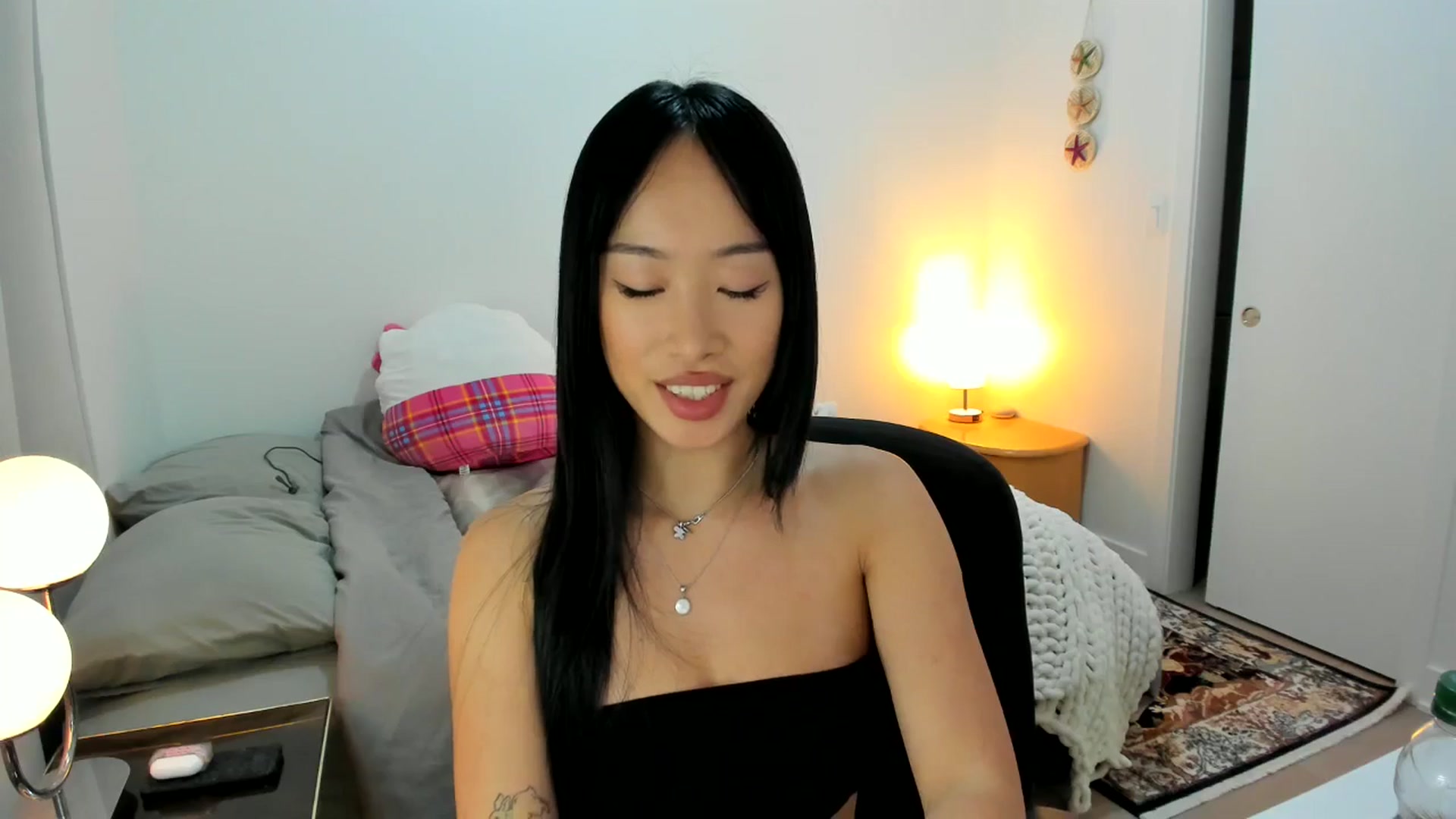 Gallery image thumbnail from BabieLee's myfreecams stream on, 08/01/2025, 03:42 image 13 of 20