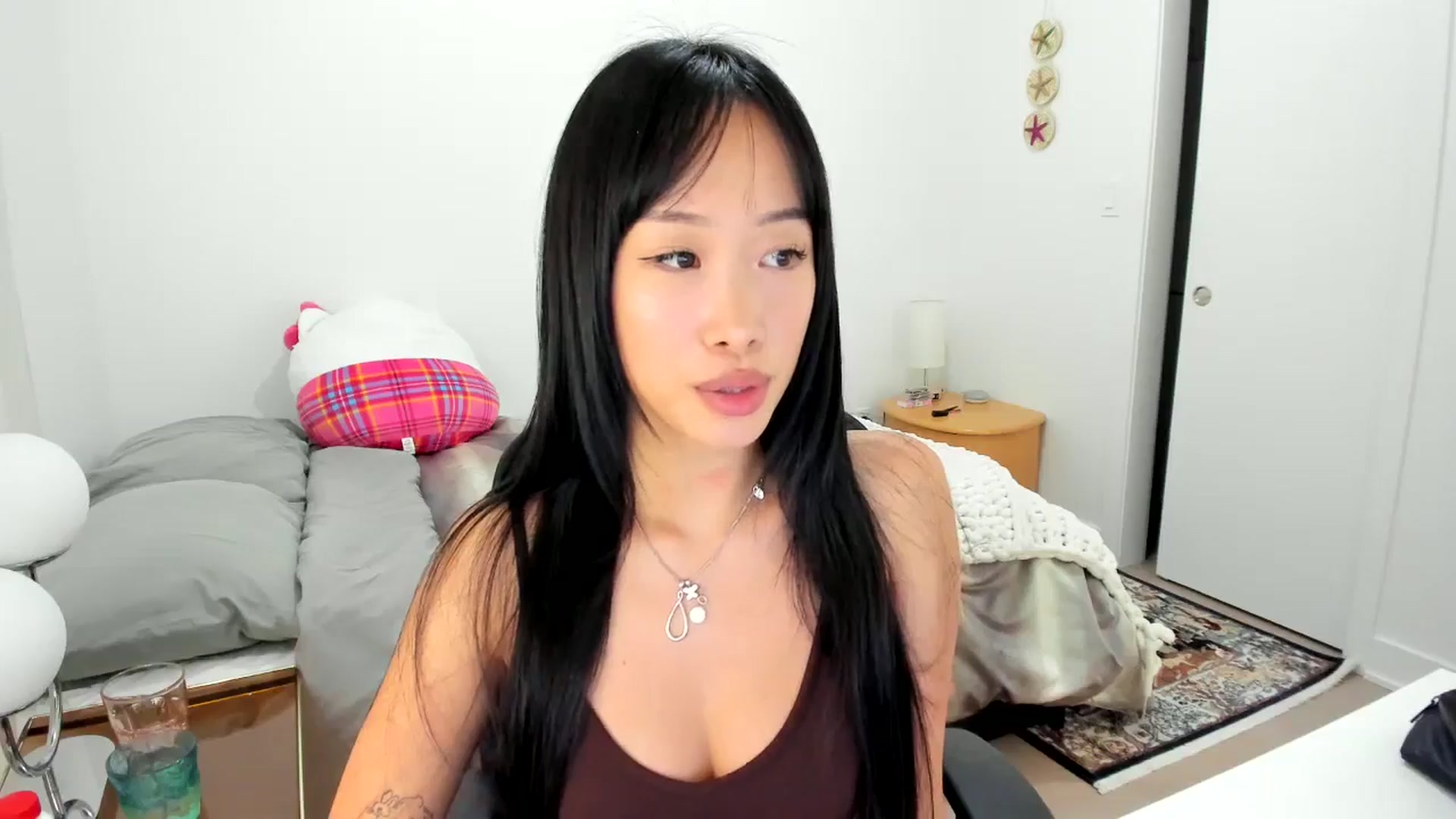 Gallery image thumbnail from BabieLee's myfreecams stream on, 08/05/2025, 22:00 image 10 of 20
