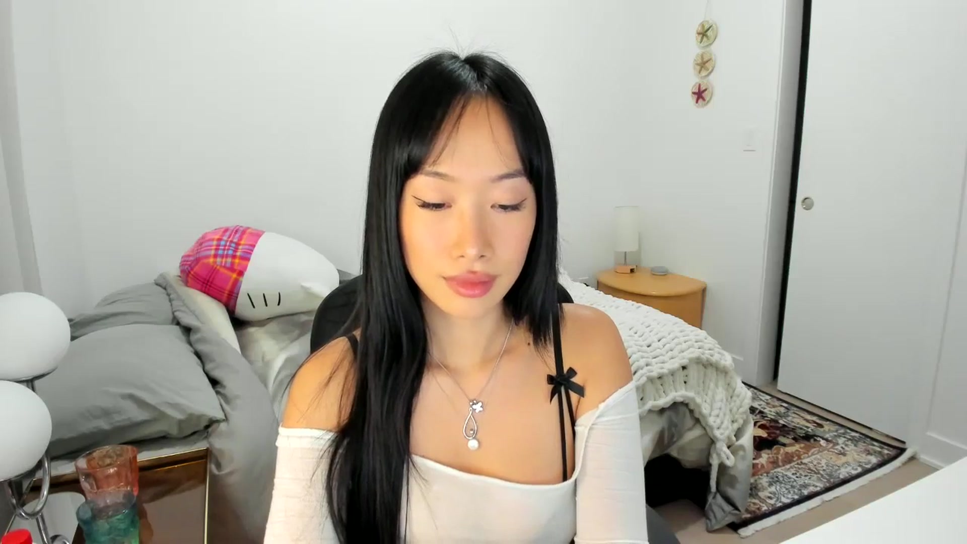 Gallery image thumbnail from BabieLee's myfreecams stream on, 08/07/2025, 24:42 image 10 of 20