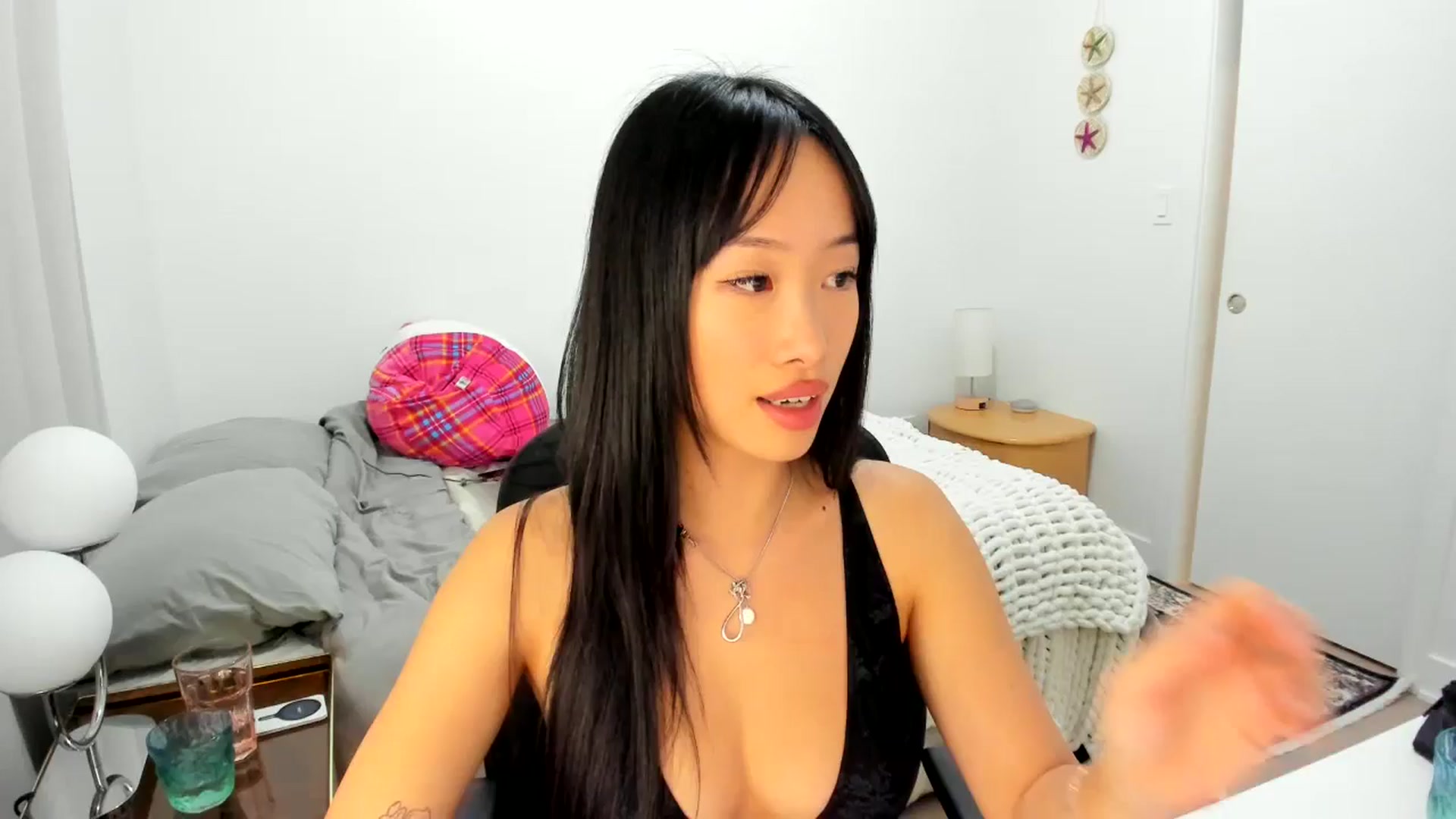 Gallery image thumbnail from BabieLee's myfreecams stream on, 08/09/2025, 04:51 image 1 of 20