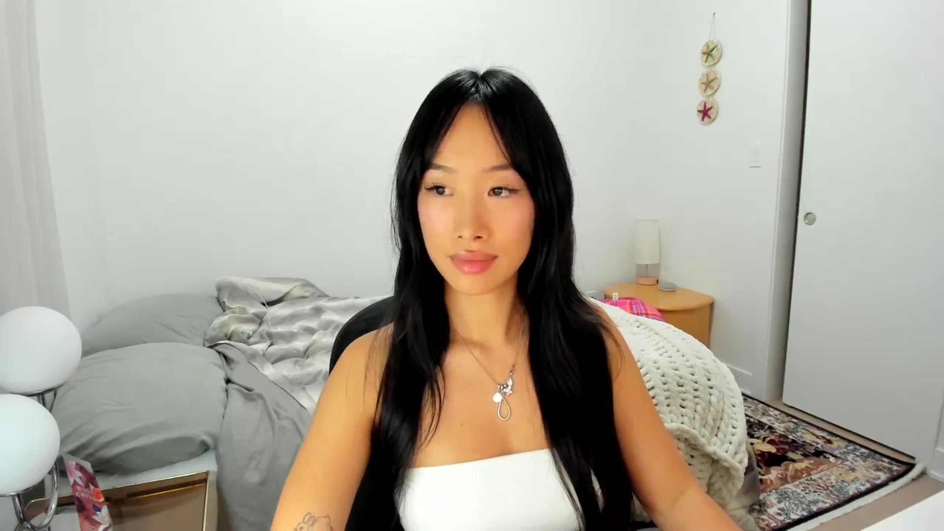 Gallery image thumbnail from BabieLee's myfreecams stream on, 09/16/2025, 02:11 image 16 of 20