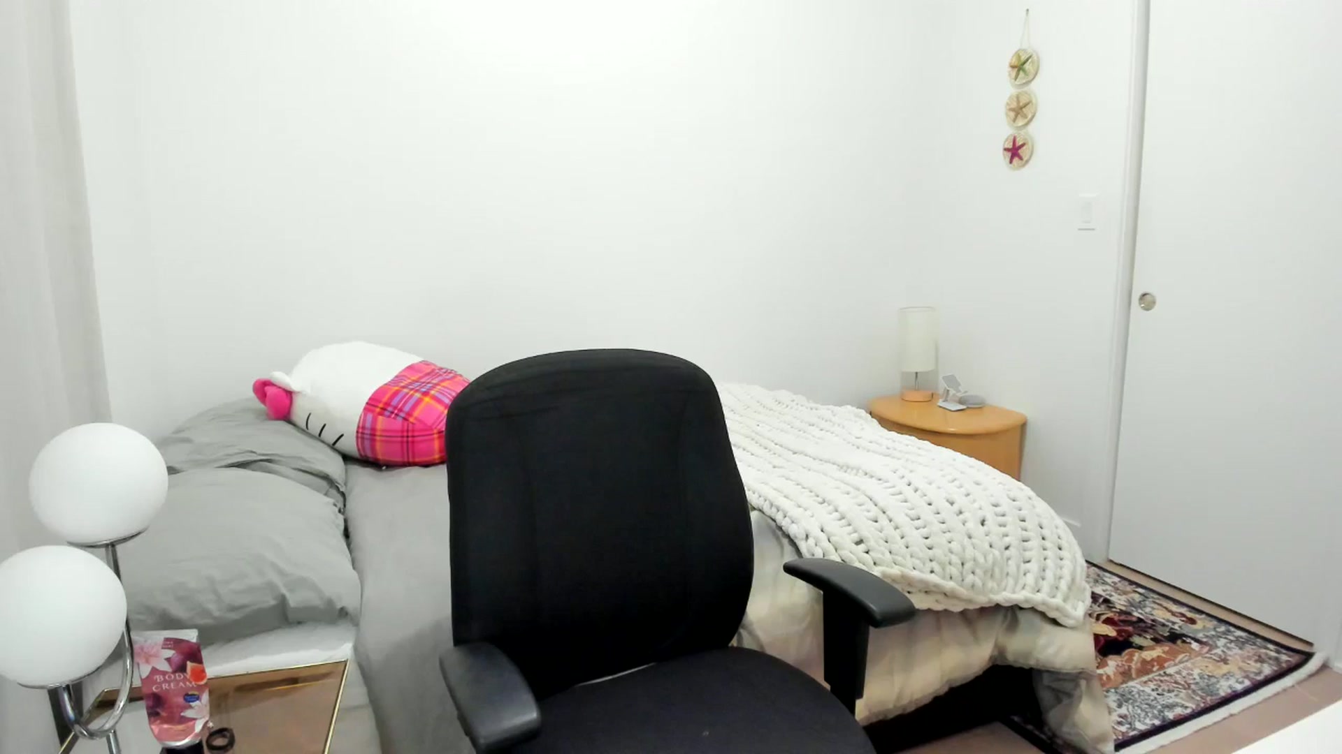 Gallery image thumbnail from BabieLee's myfreecams stream on, 09/23/2025, 23:24 image 20 of 20