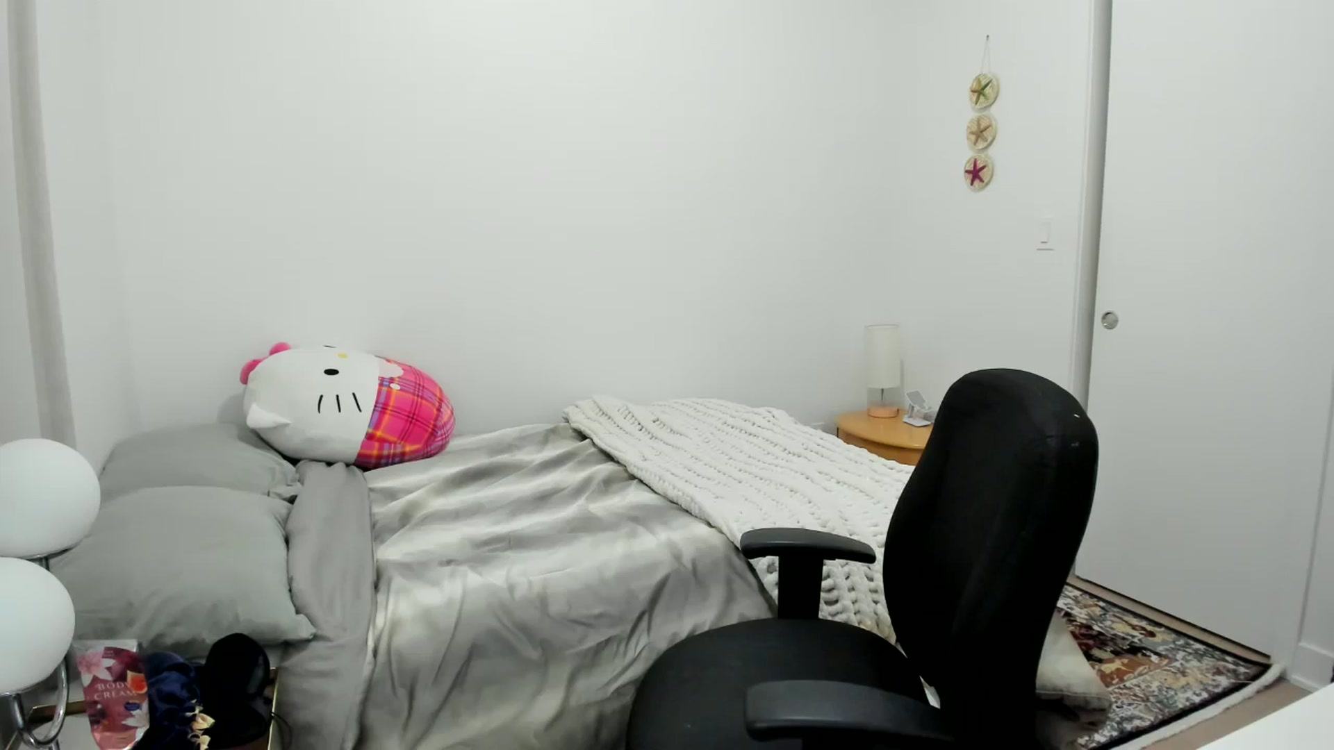 Gallery image thumbnail from BabieLee's myfreecams stream on, 09/25/2025, 20:35 image 5 of 20