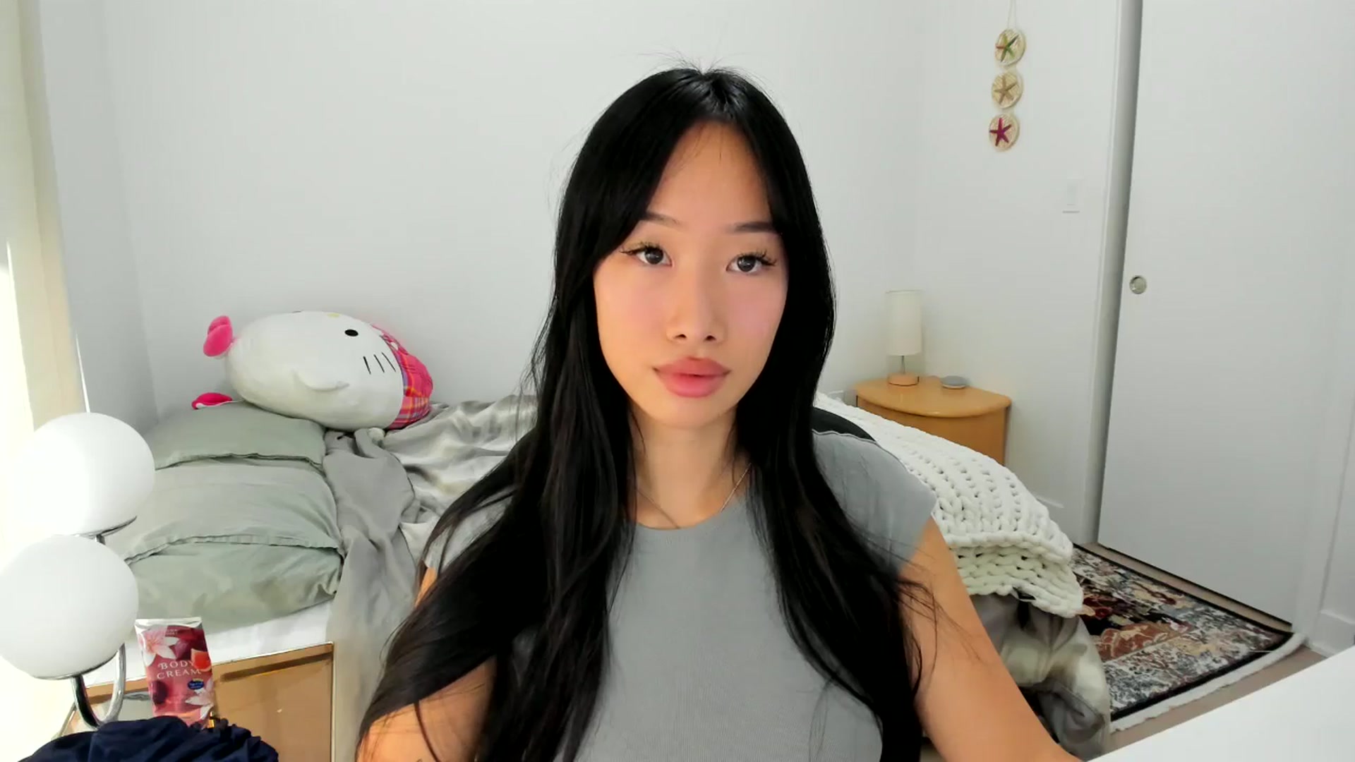 Gallery image thumbnail from BabieLee's myfreecams stream on, 09/27/2025, 19:07 image 5 of 20