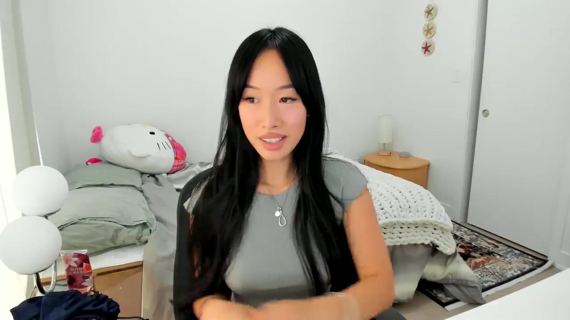 Gallery image thumbnail from BabieLee's myfreecams stream on, 09/27/2025, 20:14 image 7 of 20