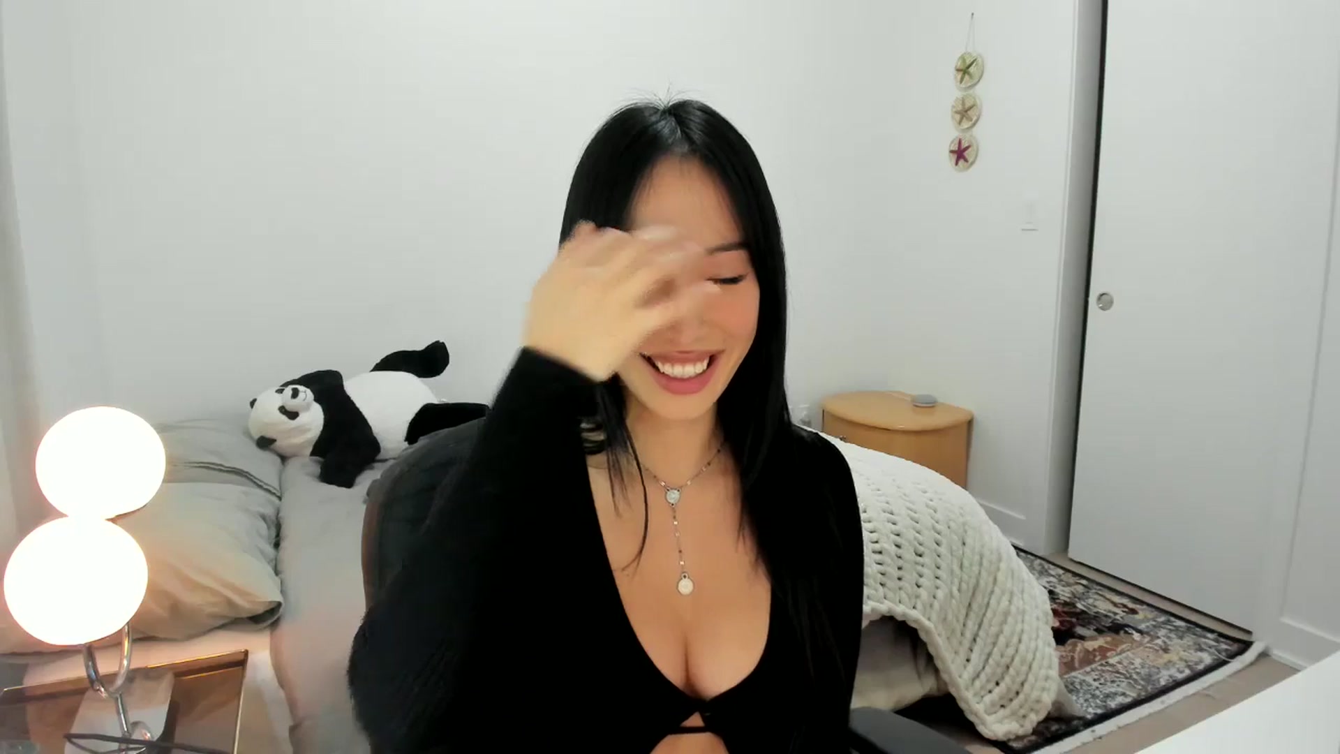 Gallery image thumbnail from BabieLee's myfreecams stream on, 11/09/2025, 02:39 image 16 of 20