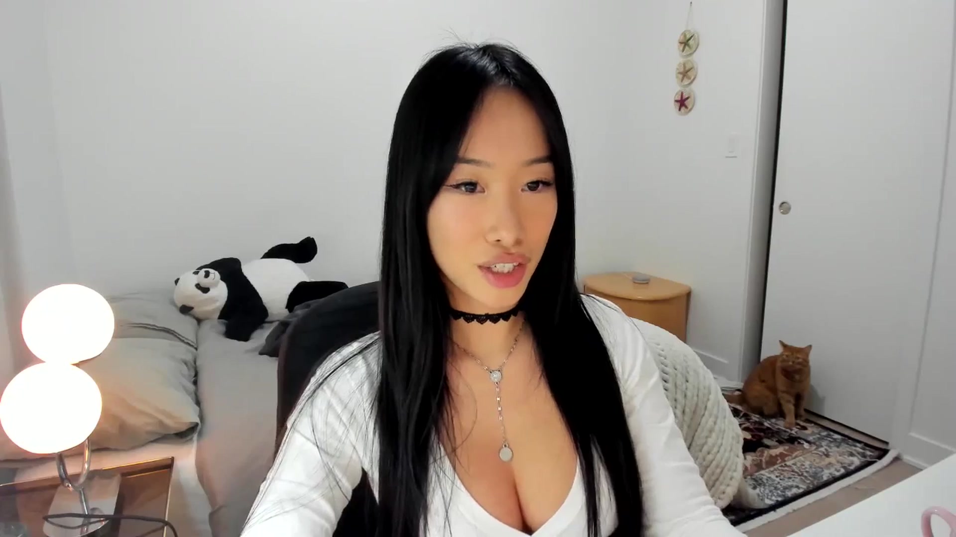 Gallery image thumbnail from BabieLee's myfreecams stream on, 11/09/2025, 05:37 image 4 of 20